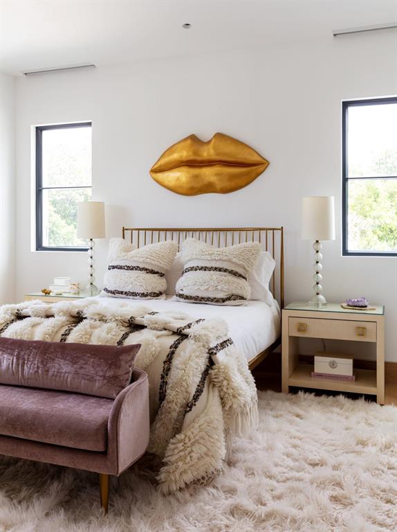 EL BRAVO SINGER ANNEX - Residential