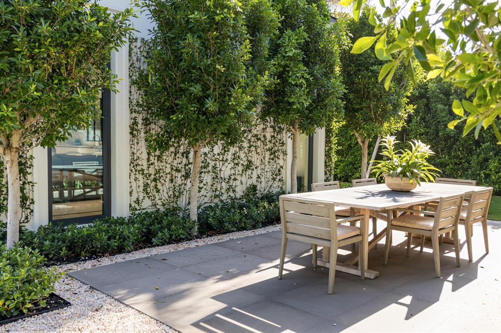 EL BRAVO SINGER ANNEX - Residential