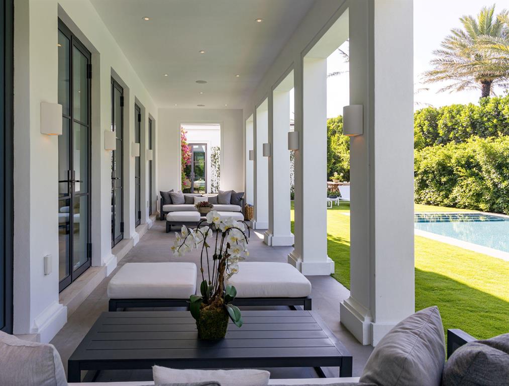 EL BRAVO SINGER ANNEX - Residential