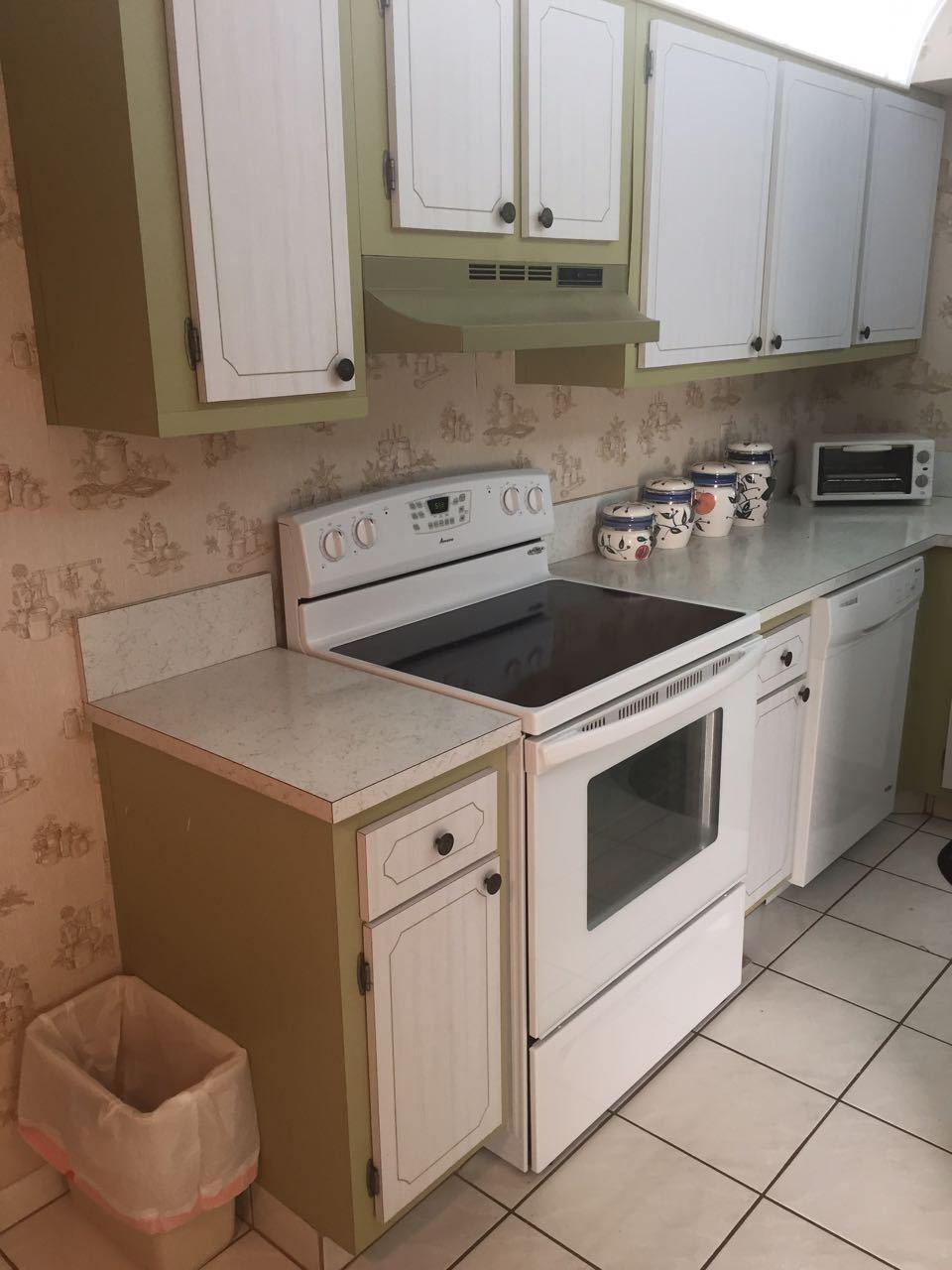 BARWOOD CONDO - Residential Lease