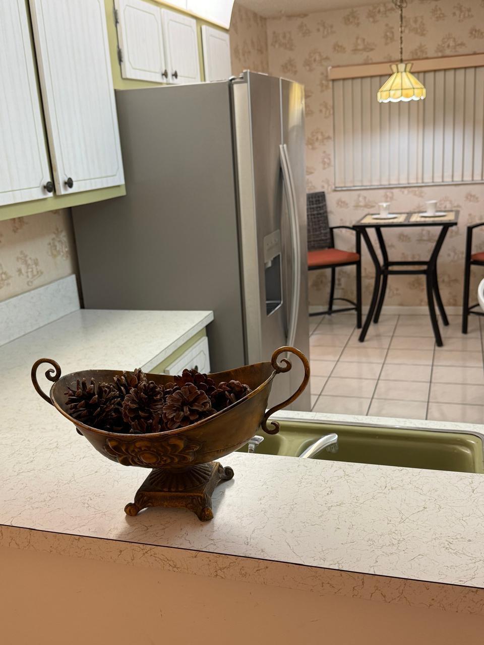 BARWOOD CONDO - Residential Lease