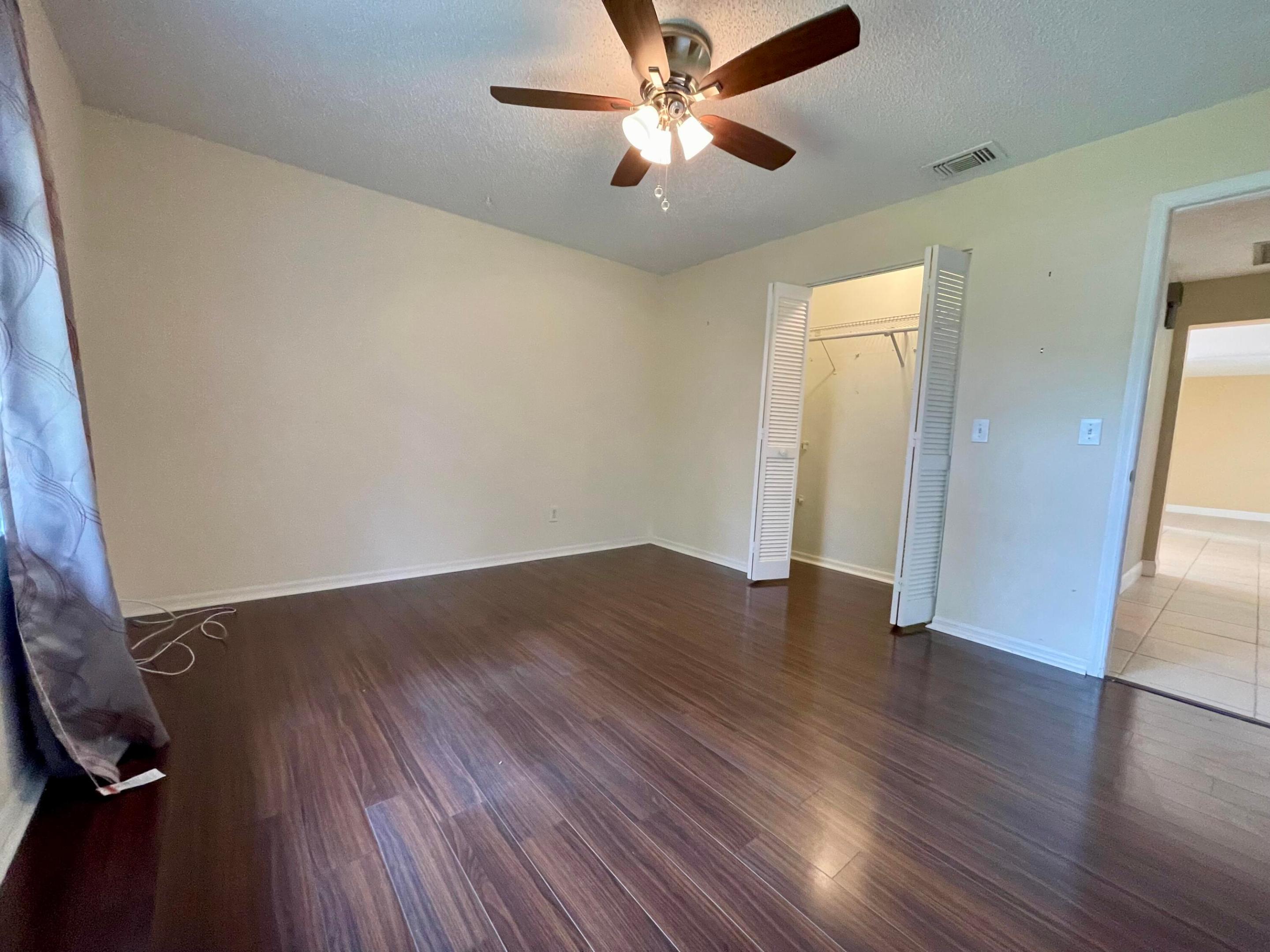 HOLIDAY PINES SUBDIVISION PHASE I - Residential