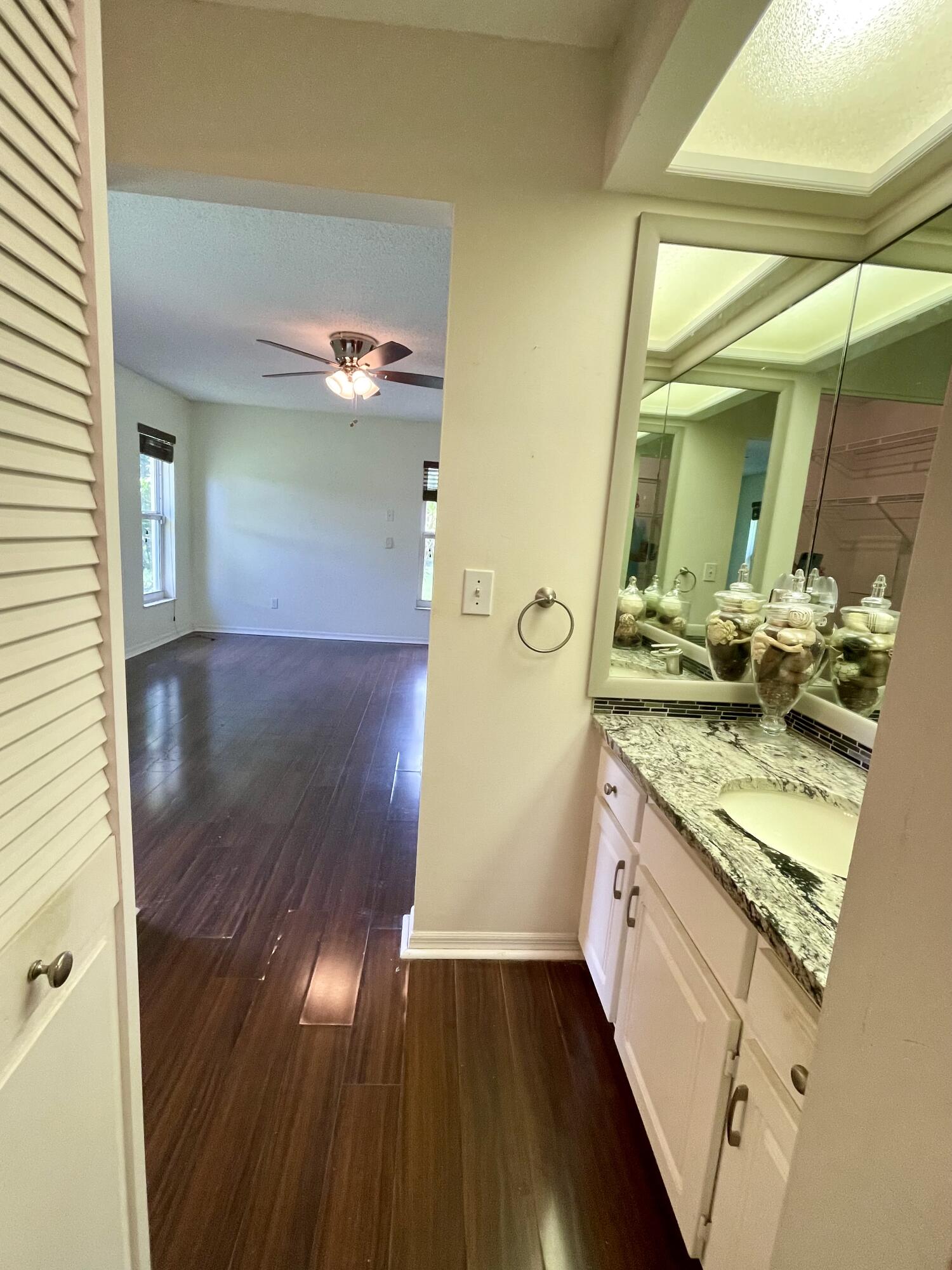 HOLIDAY PINES SUBDIVISION PHASE I - Residential