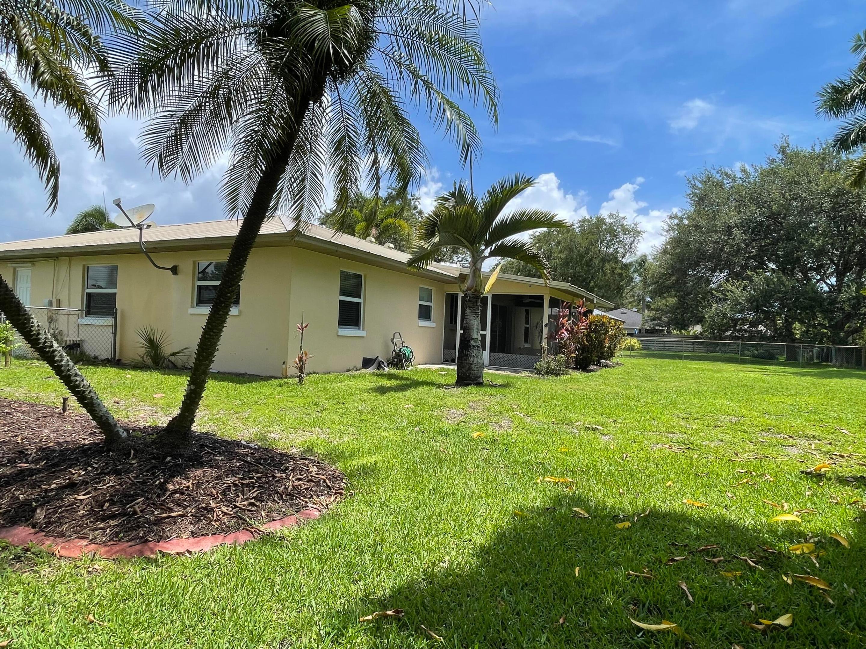 HOLIDAY PINES SUBDIVISION PHASE I - Residential