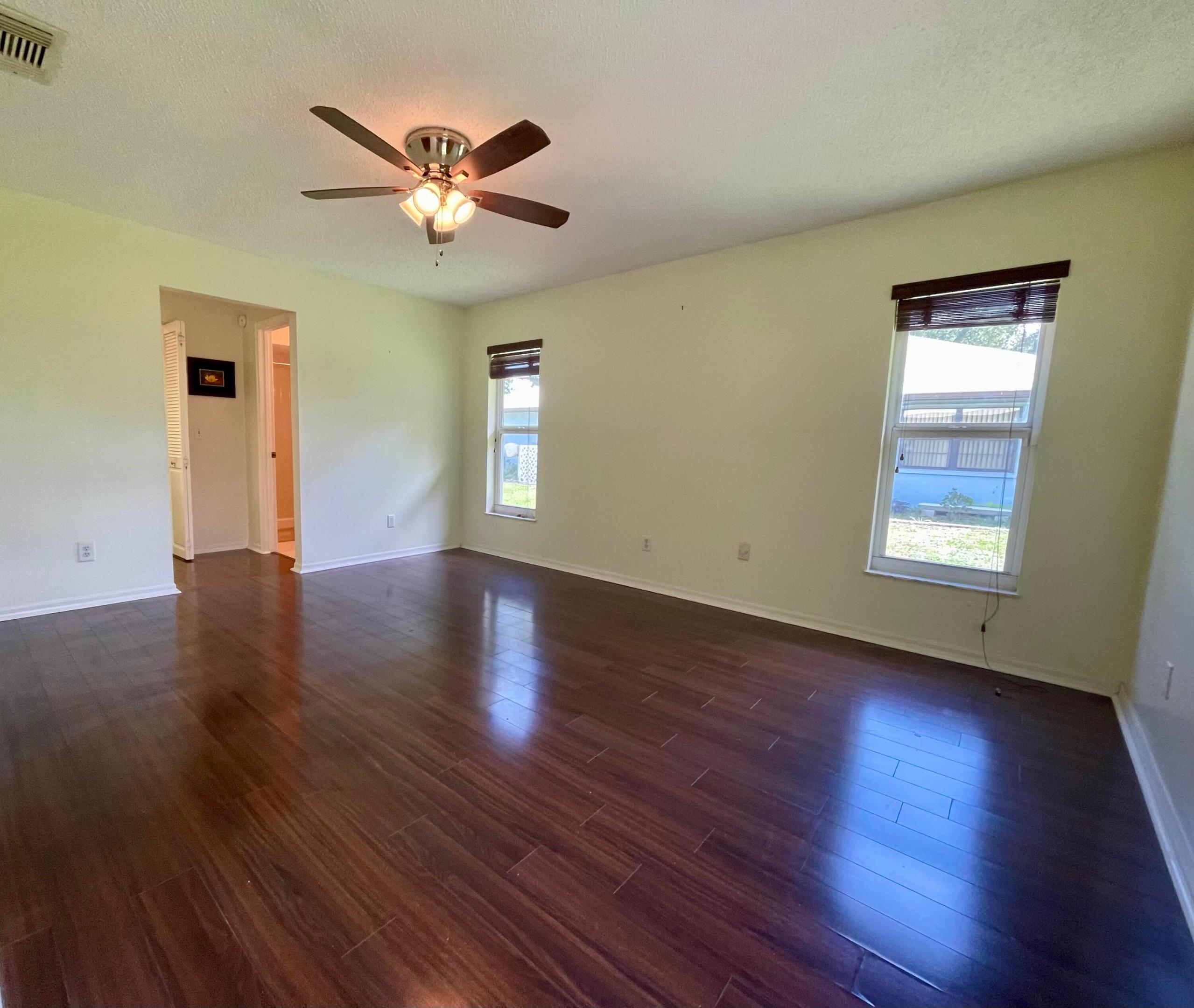 HOLIDAY PINES SUBDIVISION PHASE I - Residential