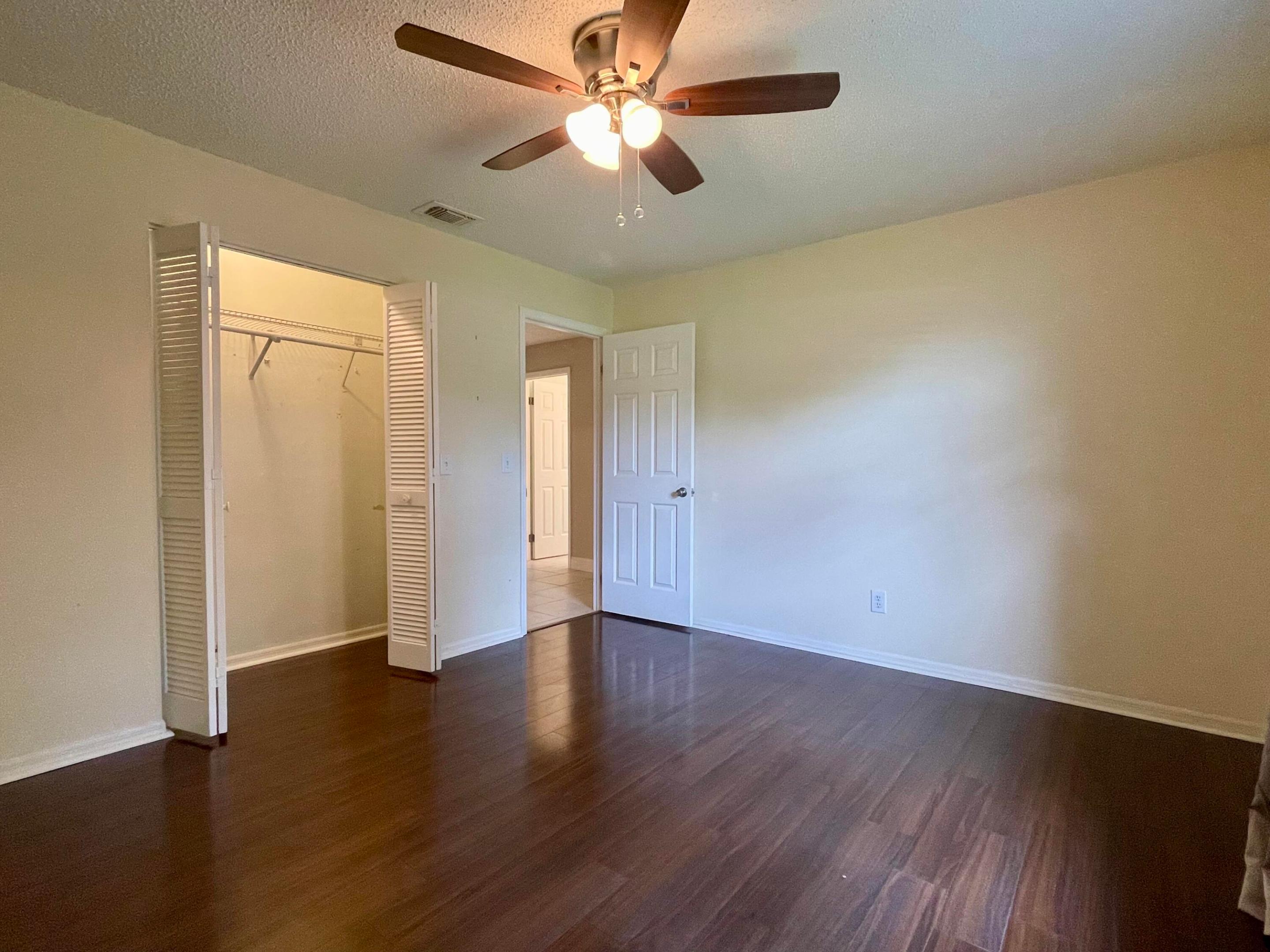 HOLIDAY PINES SUBDIVISION PHASE I - Residential