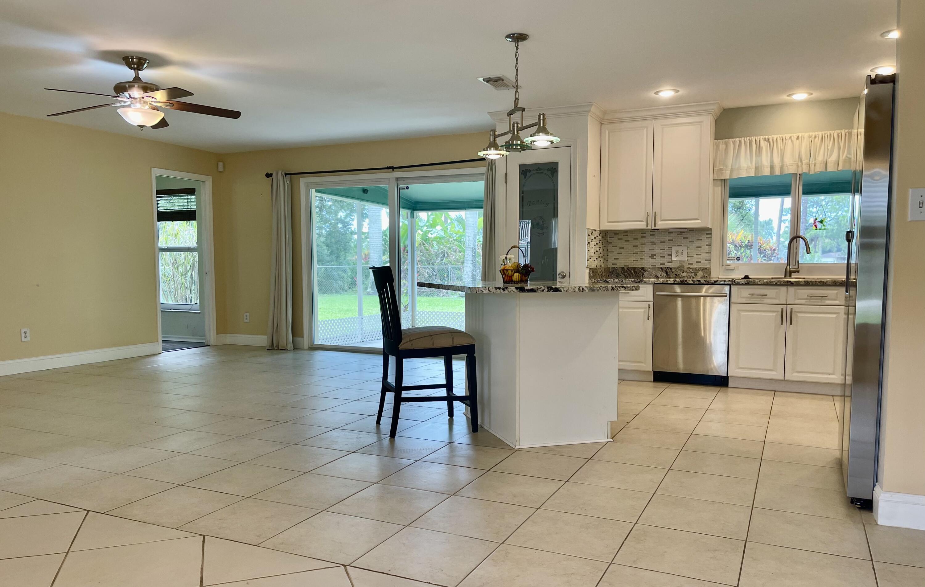 HOLIDAY PINES SUBDIVISION PHASE I - Residential