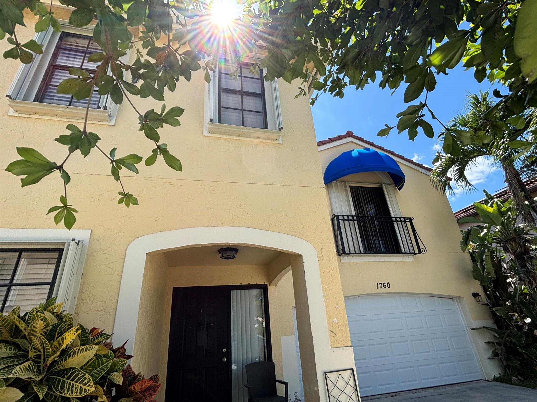 Properties 1760 Shoreside Circle