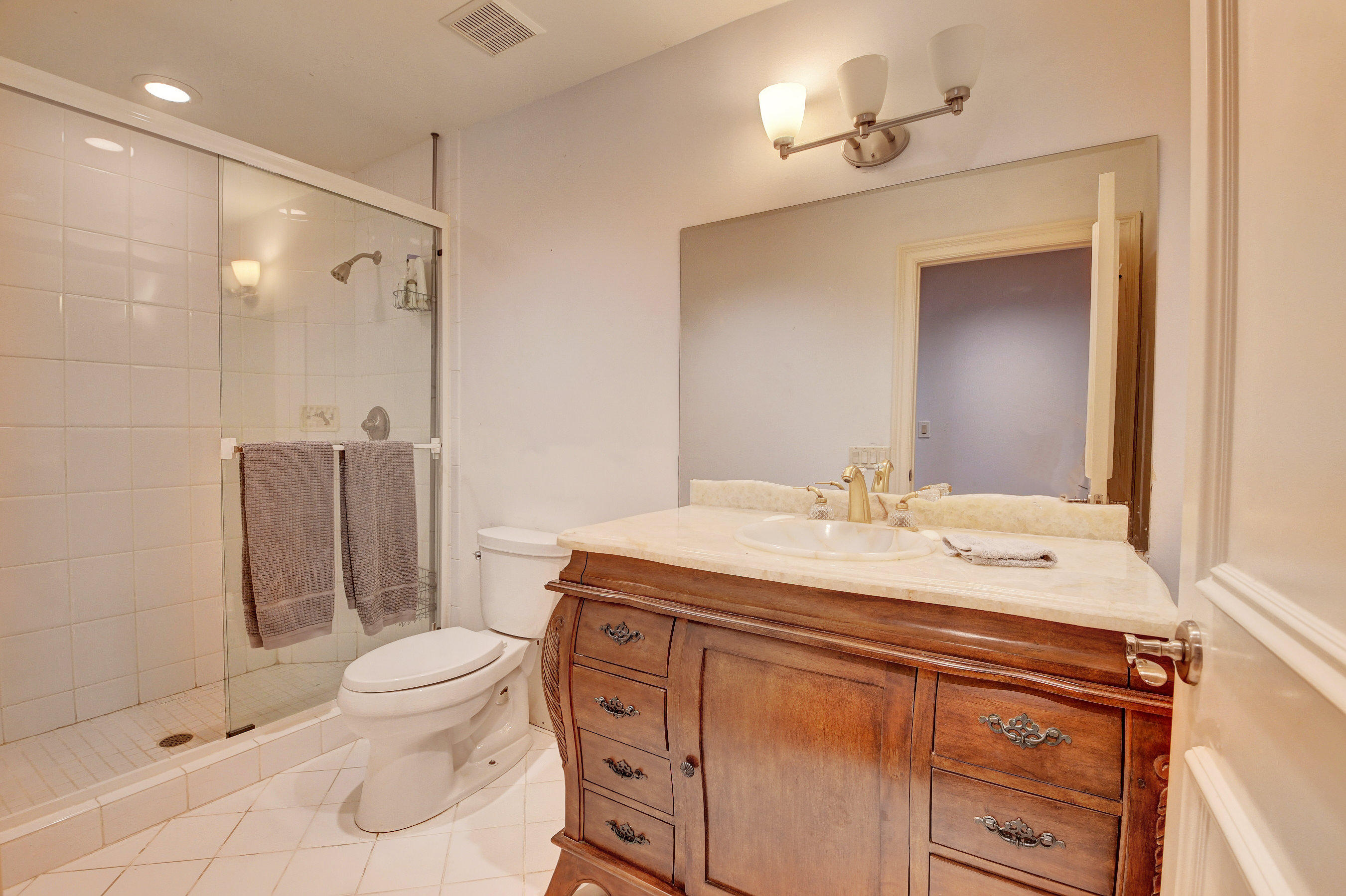 HORSESHOE ACRES - Residential