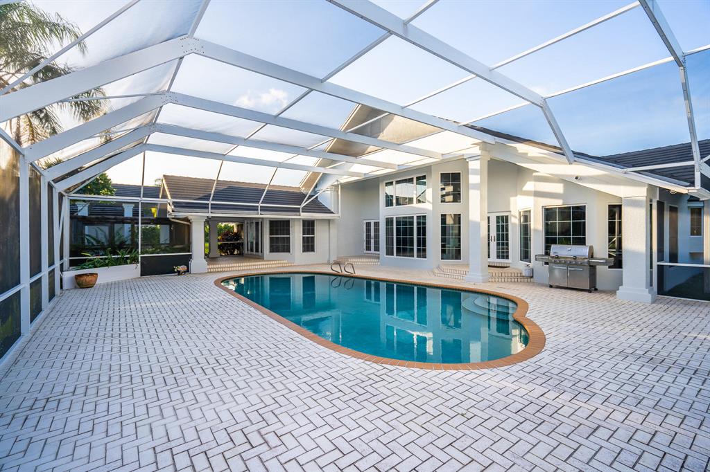 HORSESHOE ACRES - Residential