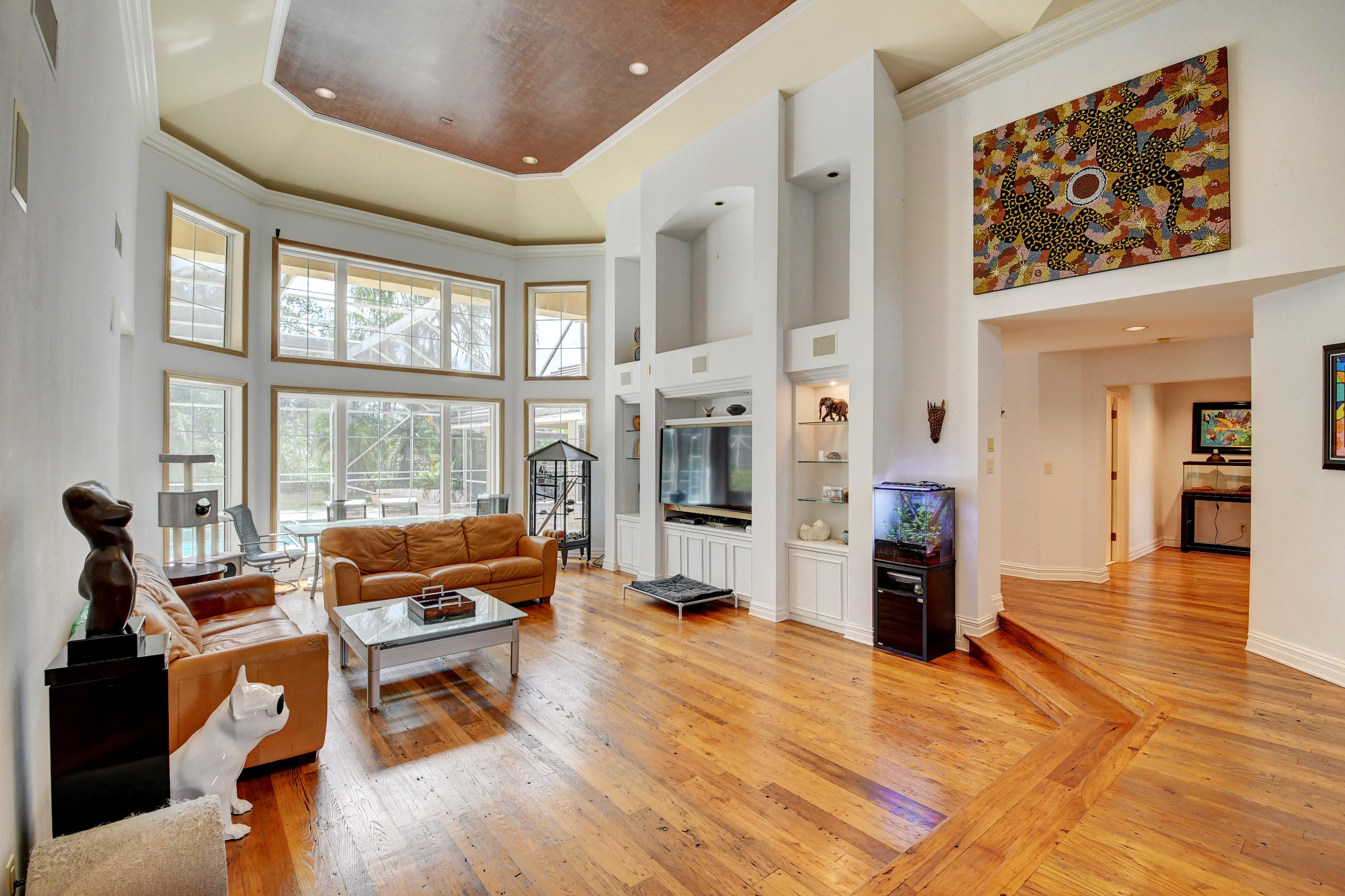 HORSESHOE ACRES - Residential