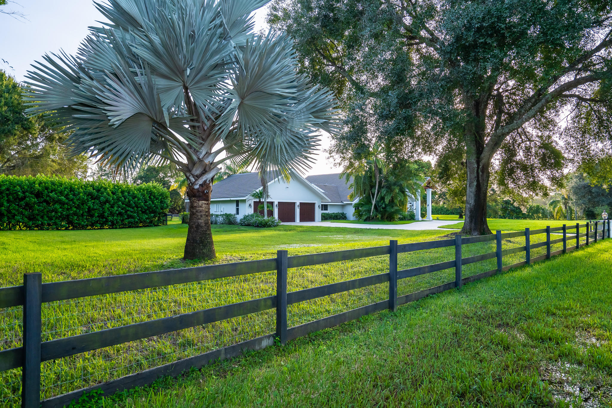 HORSESHOE ACRES - Residential