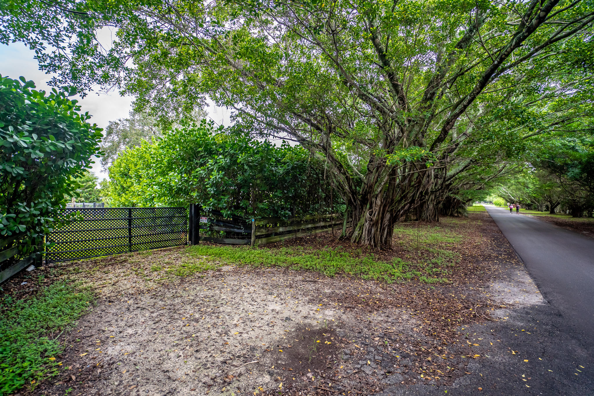 HORSESHOE ACRES - Residential