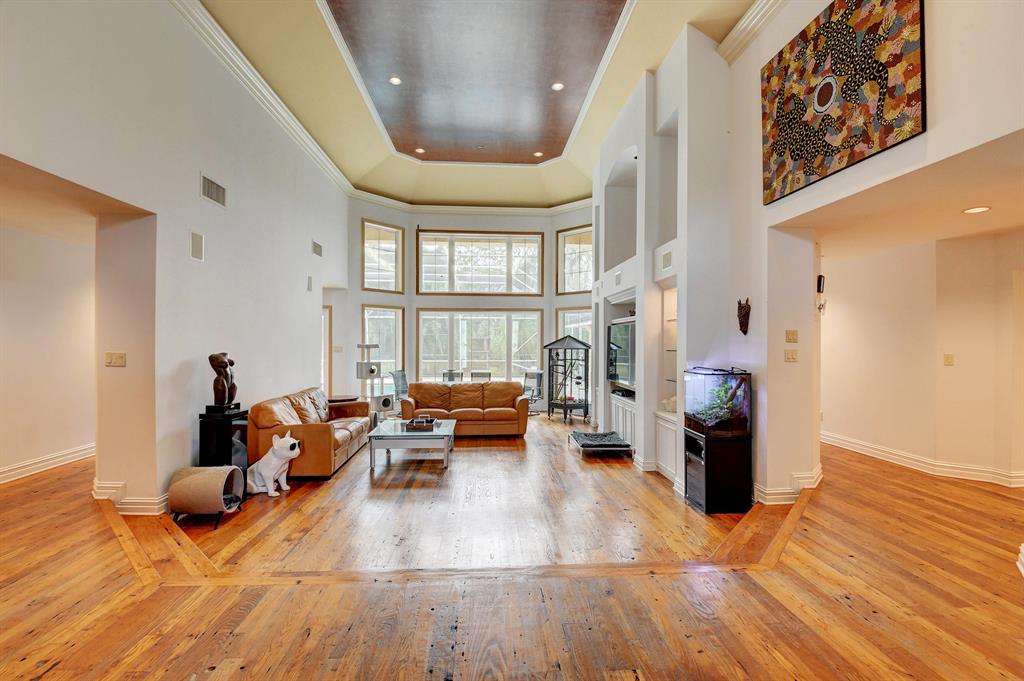 HORSESHOE ACRES - Residential