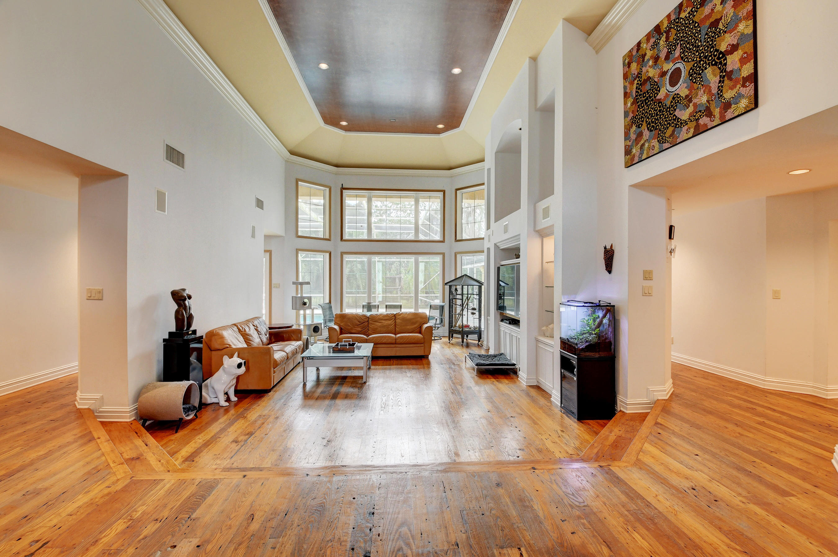 HORSESHOE ACRES - Residential