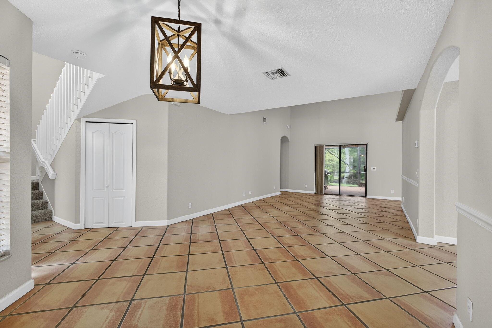 WINDWARD ISLE REPL - Residential Lease