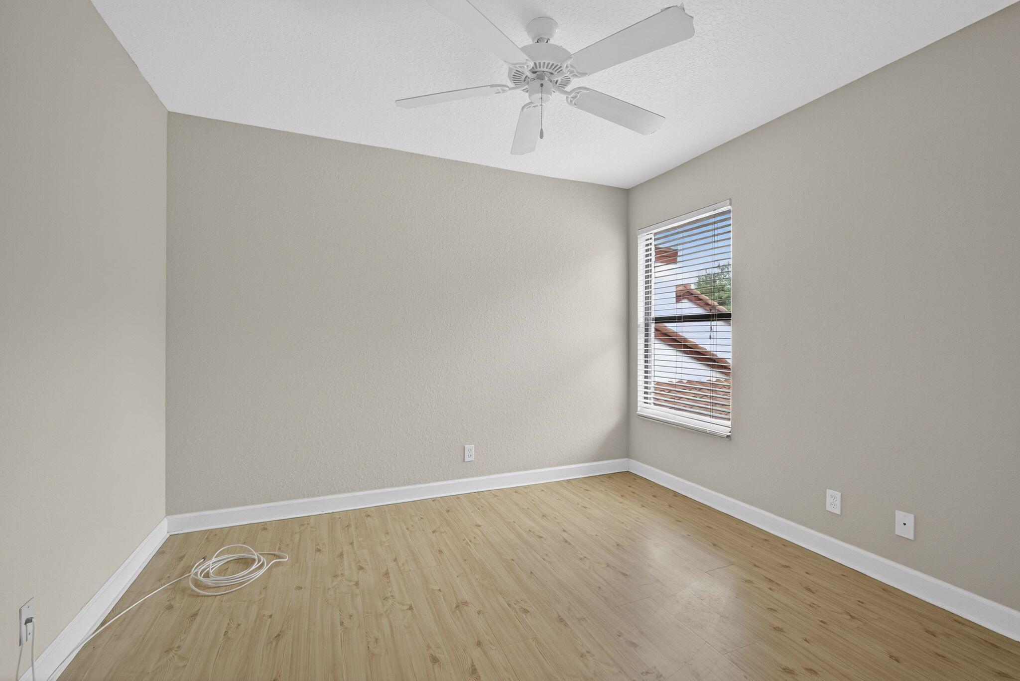 WINDWARD ISLE REPL - Residential Lease