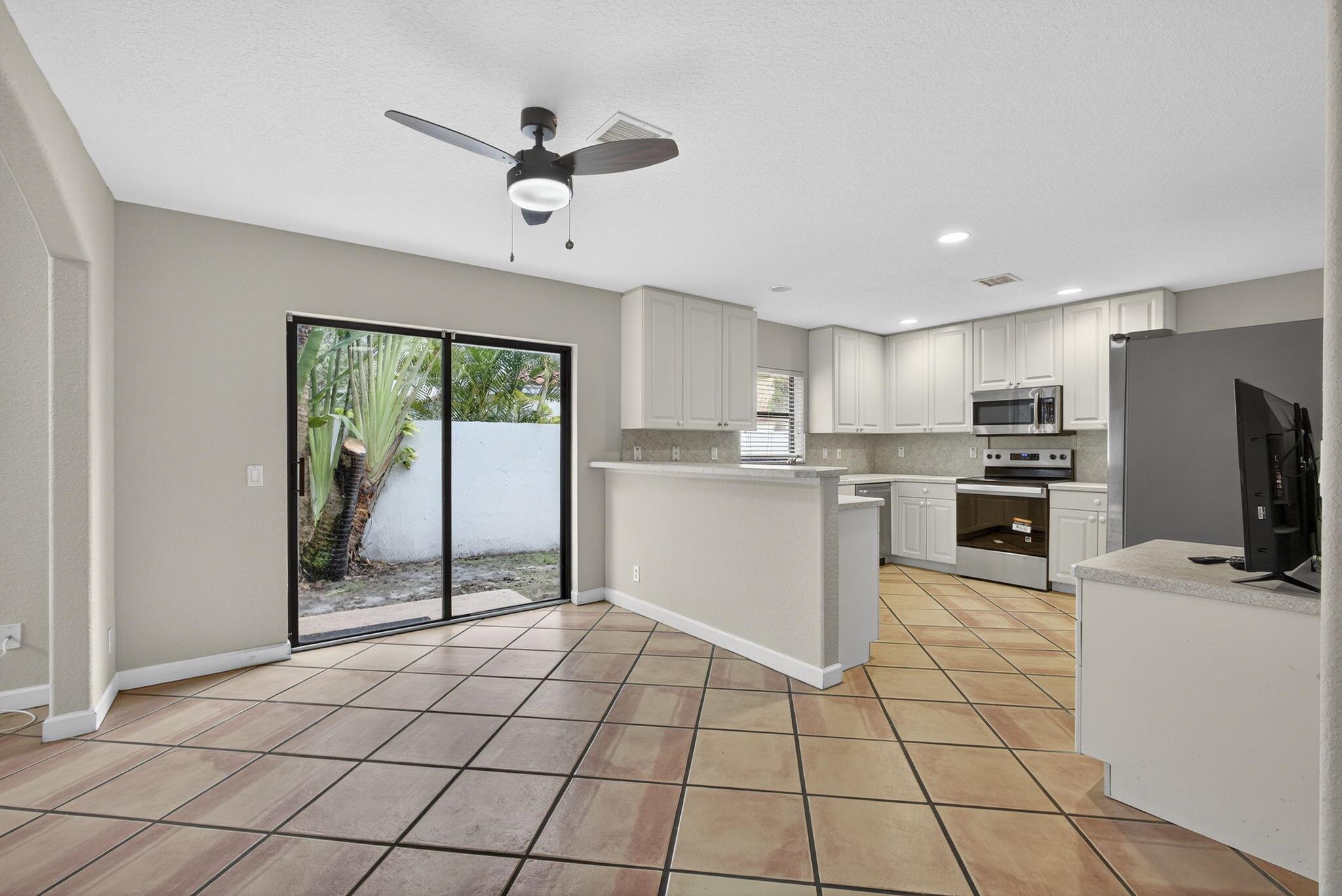 WINDWARD ISLE REPL - Residential Lease