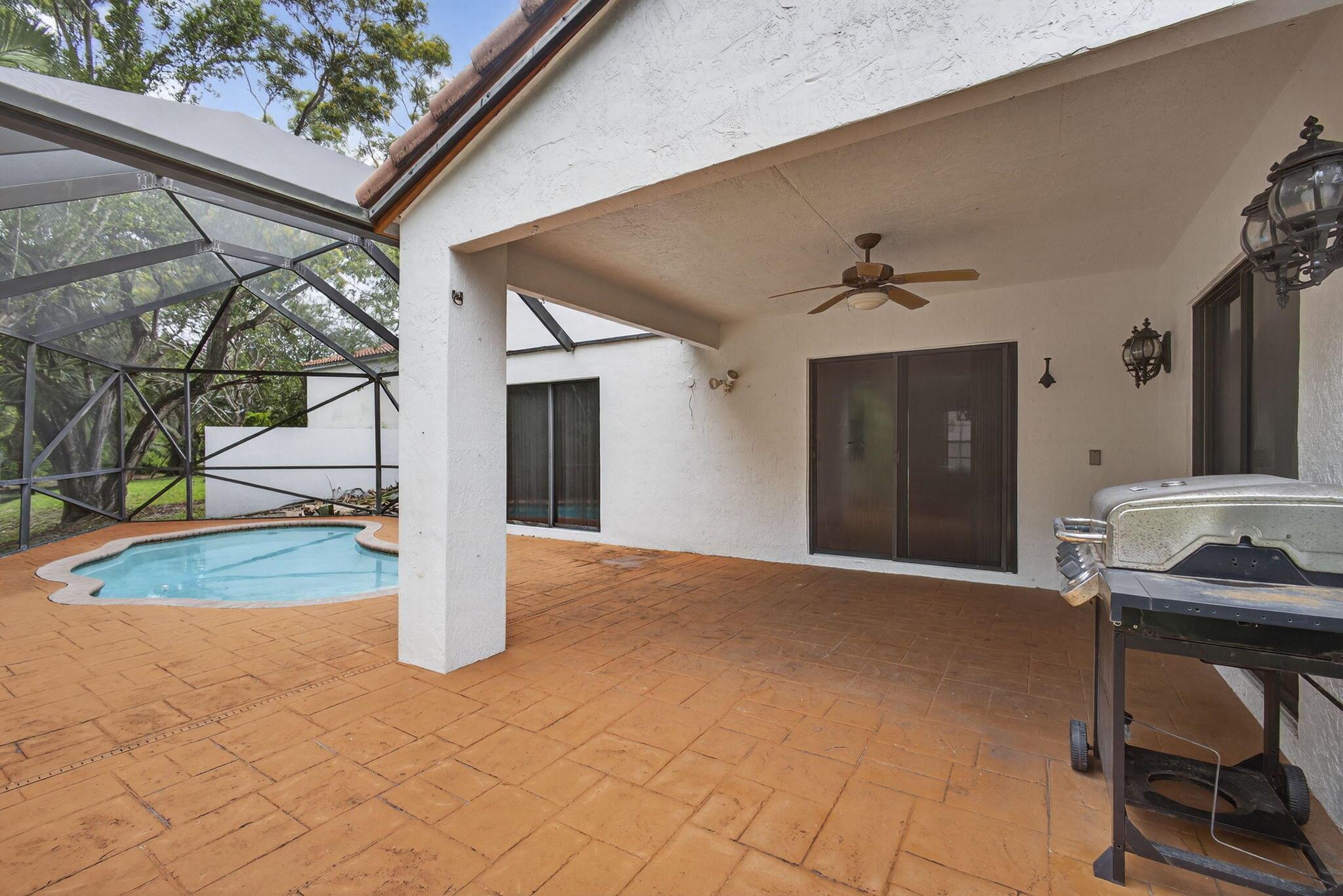 WINDWARD ISLE REPL - Residential Lease