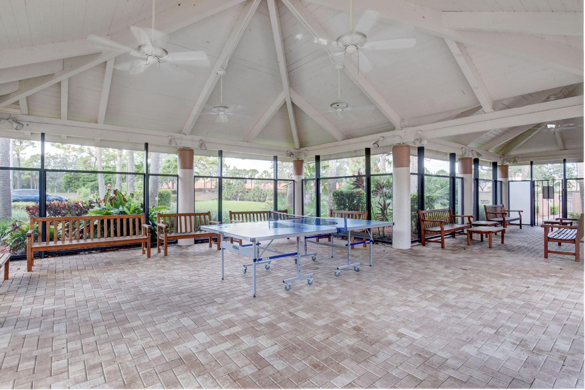 WINDWARD ISLE REPL - Residential Lease