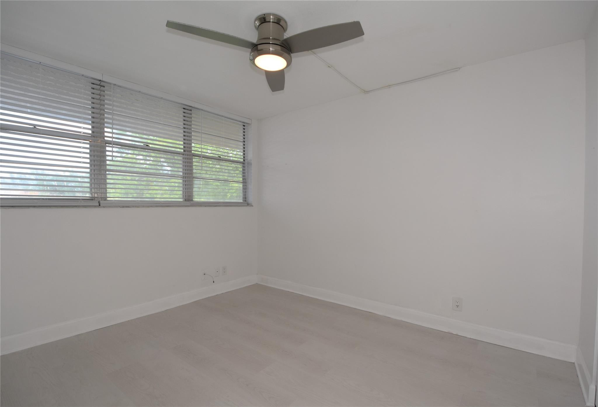 SABAL PALM - Residential Lease