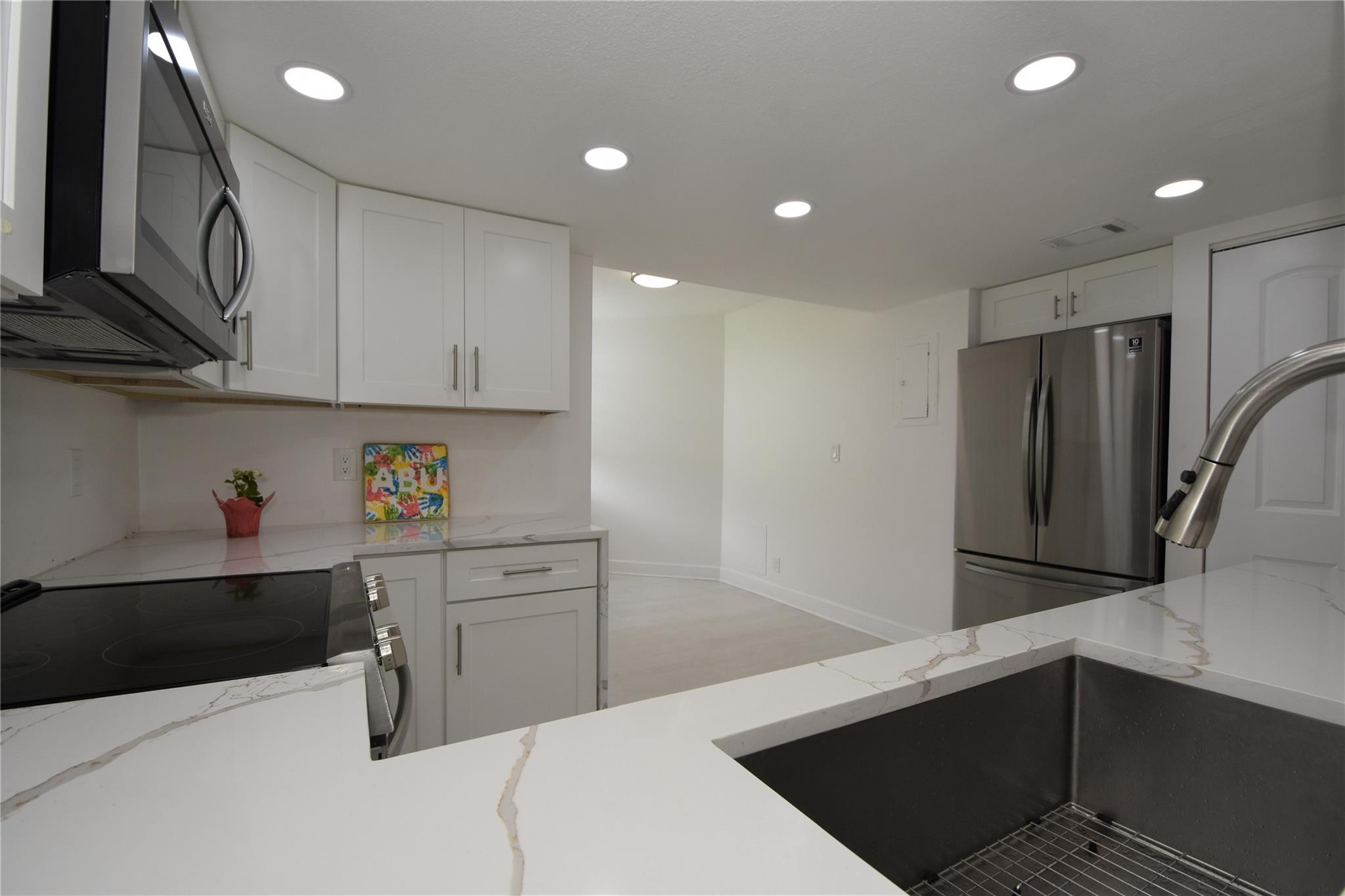 SABAL PALM - Residential Lease