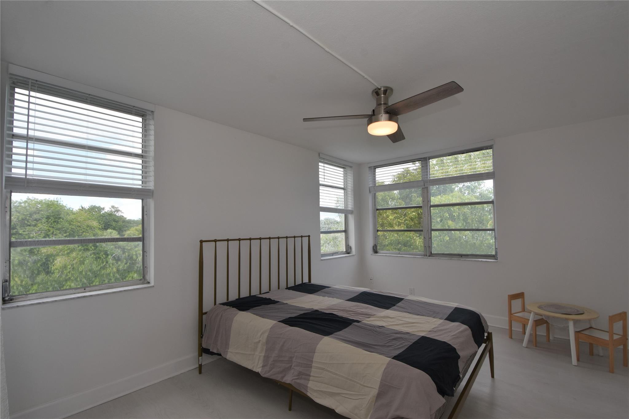 SABAL PALM - Residential Lease