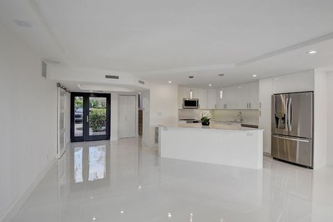 2006 Bridgewood Drive Boca Raton FL 33434