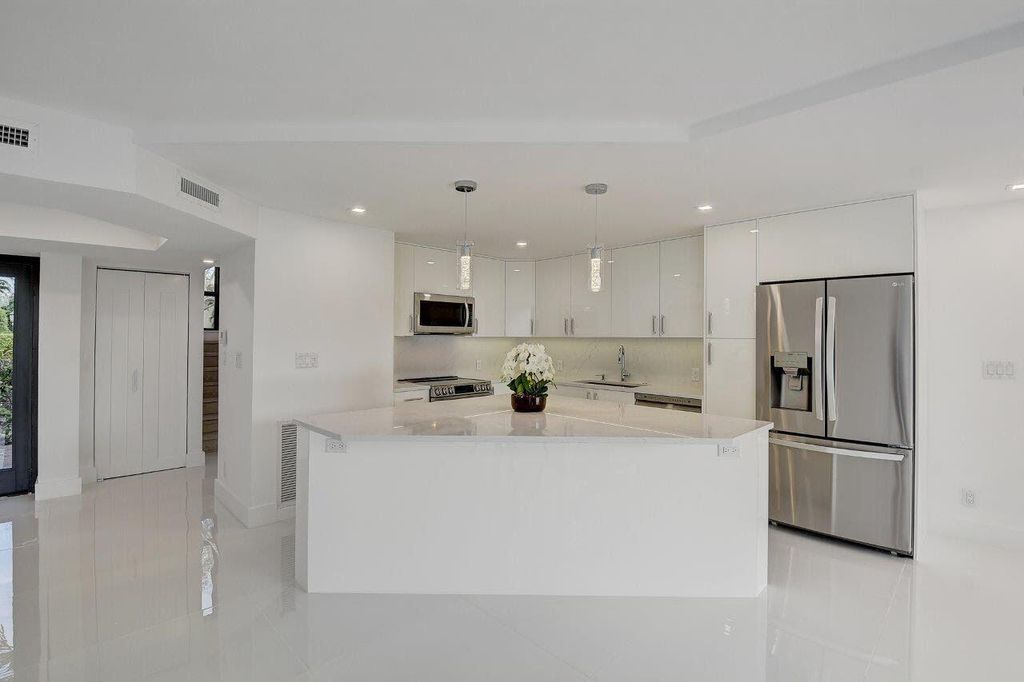 Photo of 2006 Bridgewood Drive, Boca Raton, FL 33434 (MLS # B26005005)