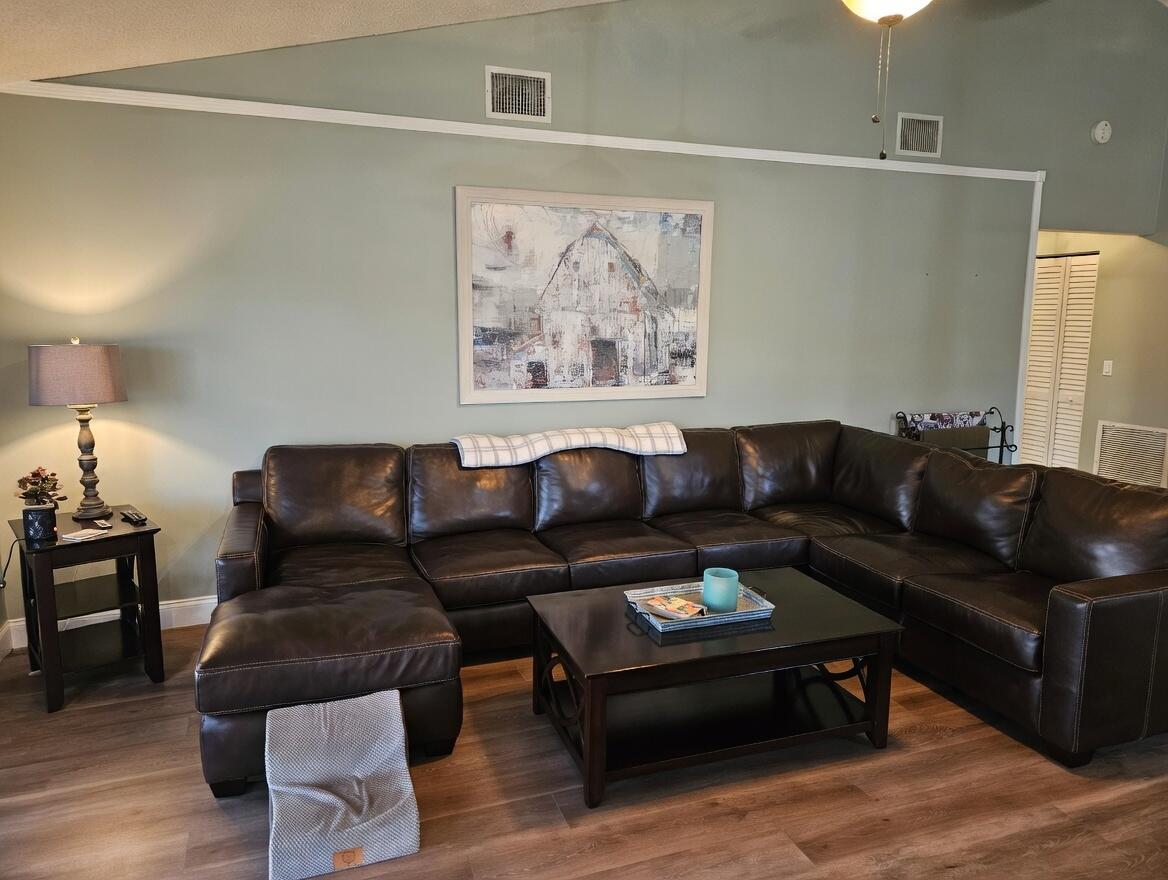 WATERWAY COVE OF WELLINGTON - Residential