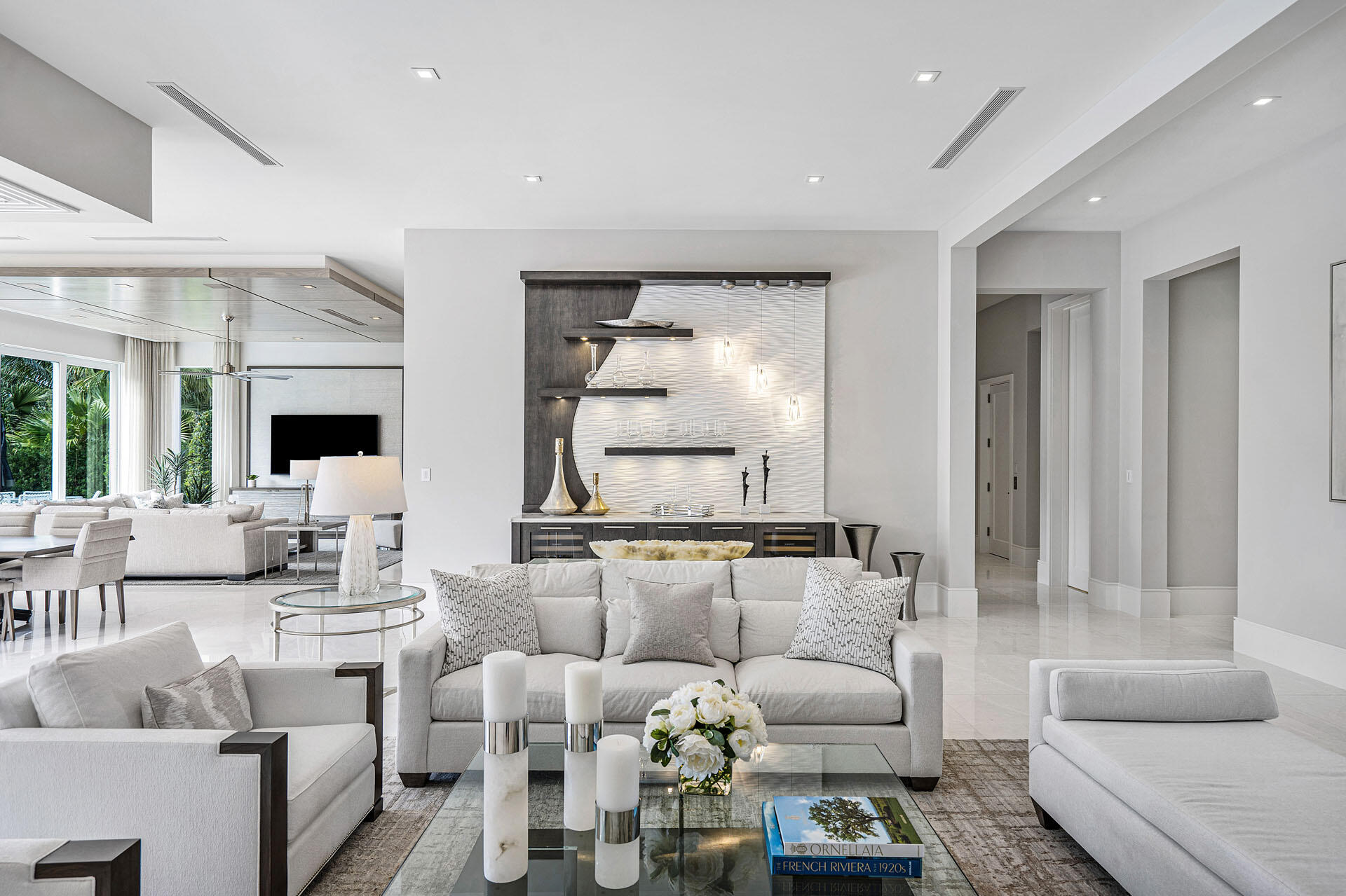 ROYAL PALM YACHT & COUNTR - Residential