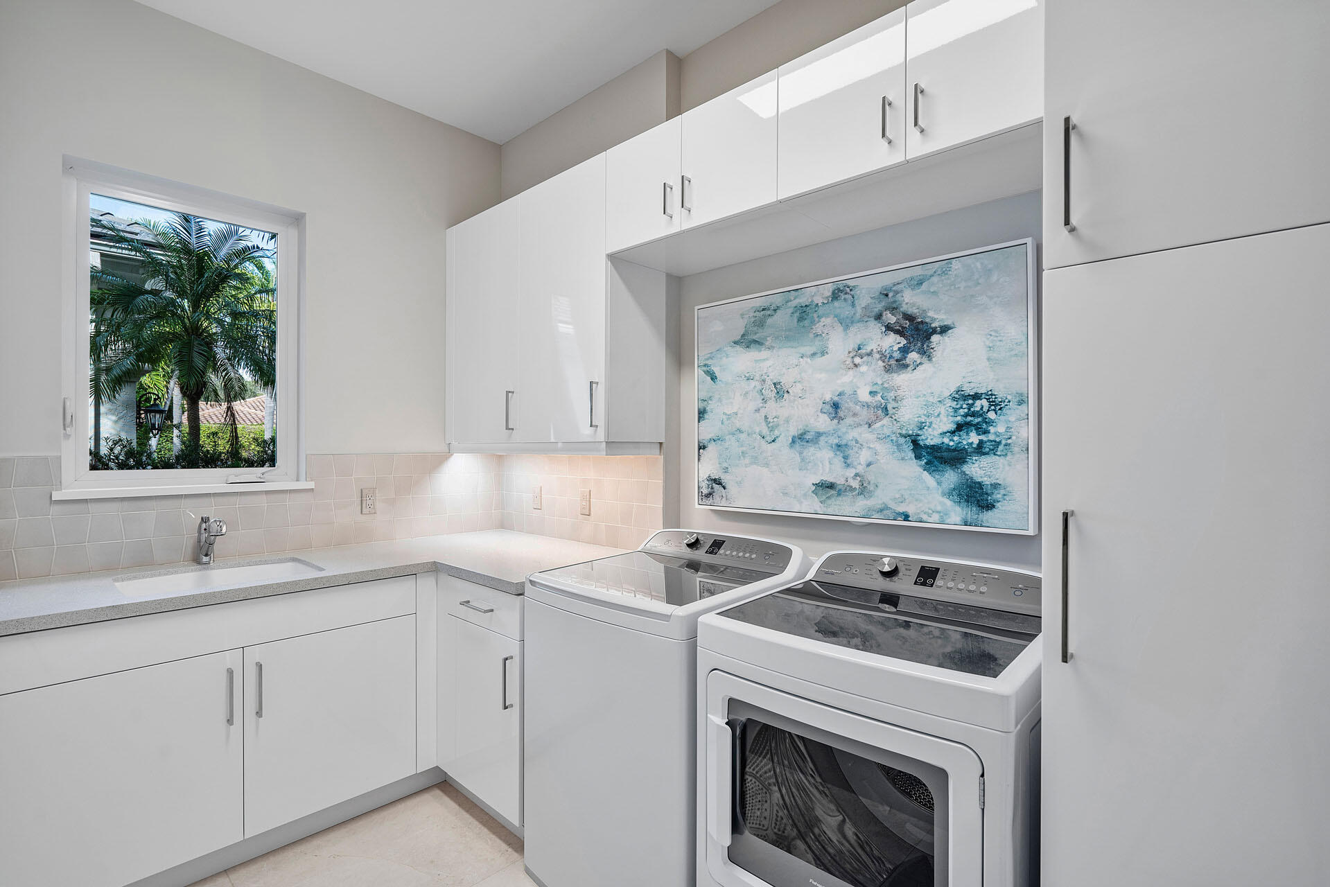 ROYAL PALM YACHT & COUNTR - Residential