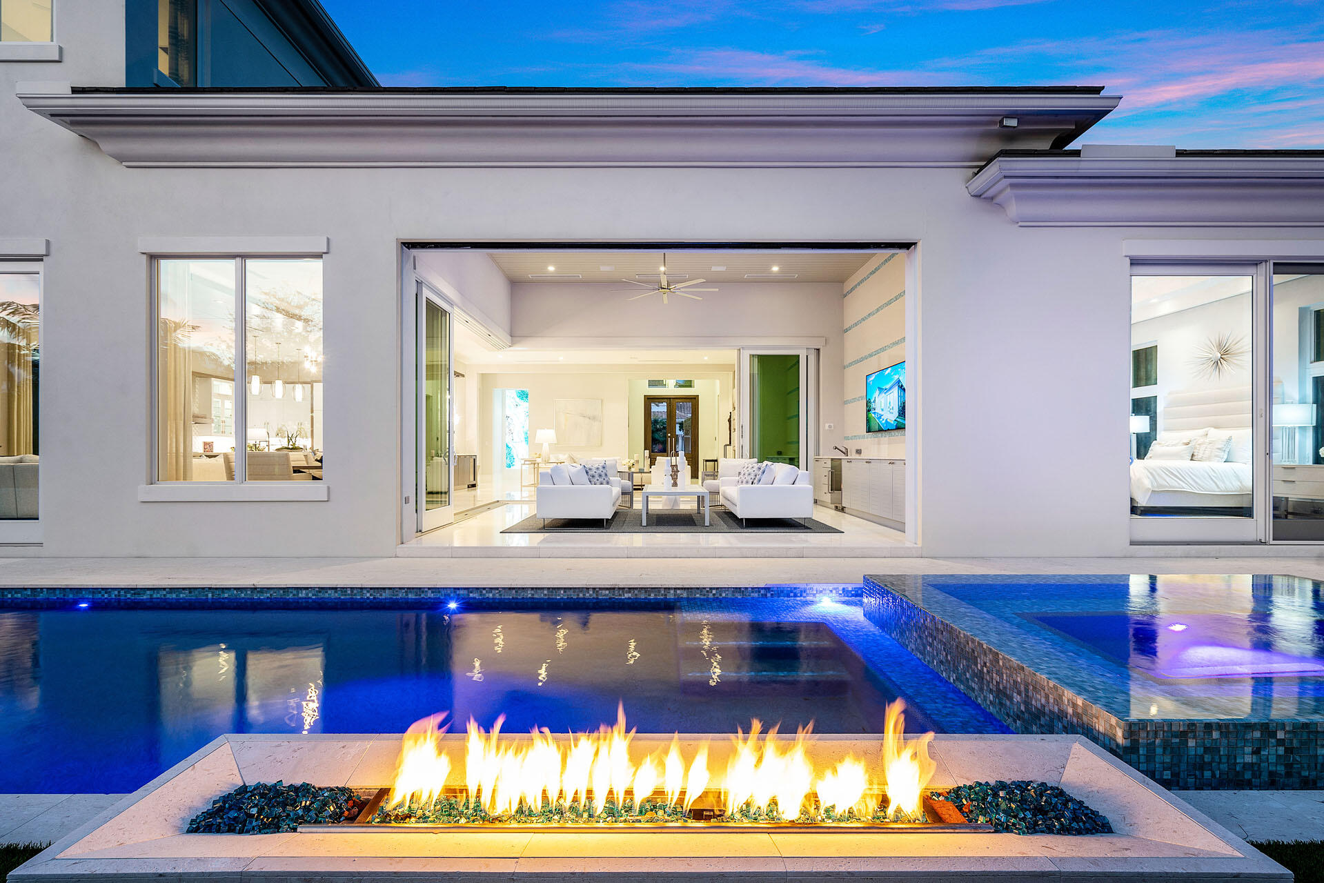 ROYAL PALM YACHT & COUNTR - Residential