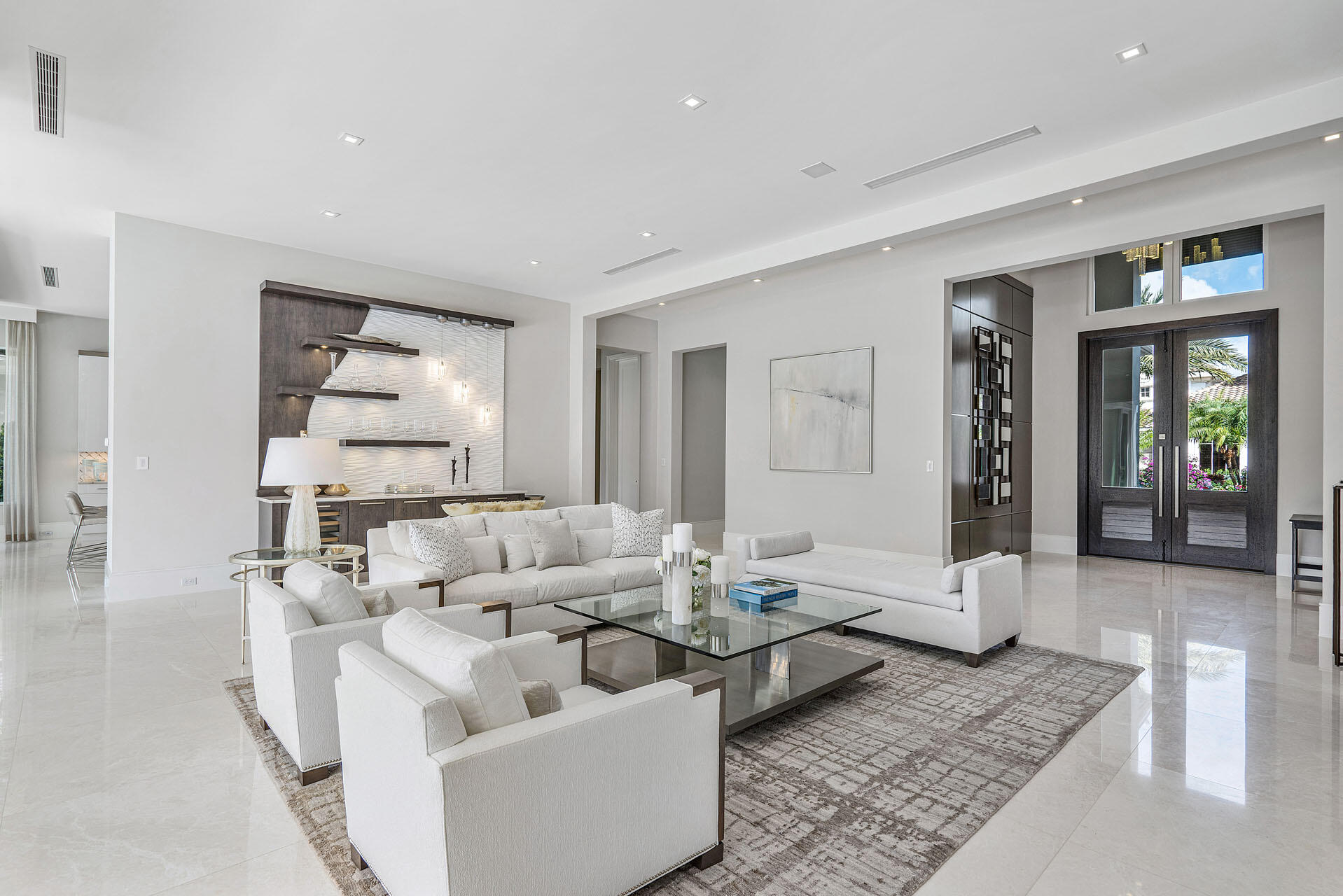 ROYAL PALM YACHT & COUNTR - Residential