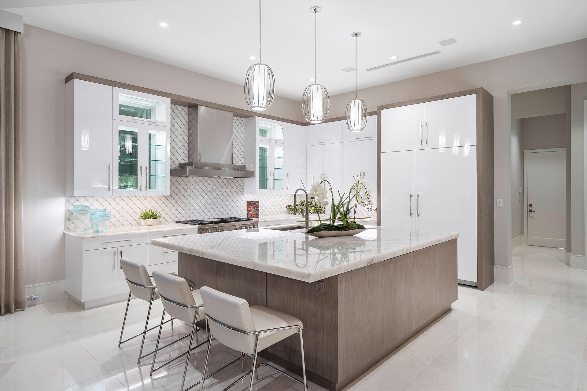 ROYAL PALM YACHT & COUNTR - Residential