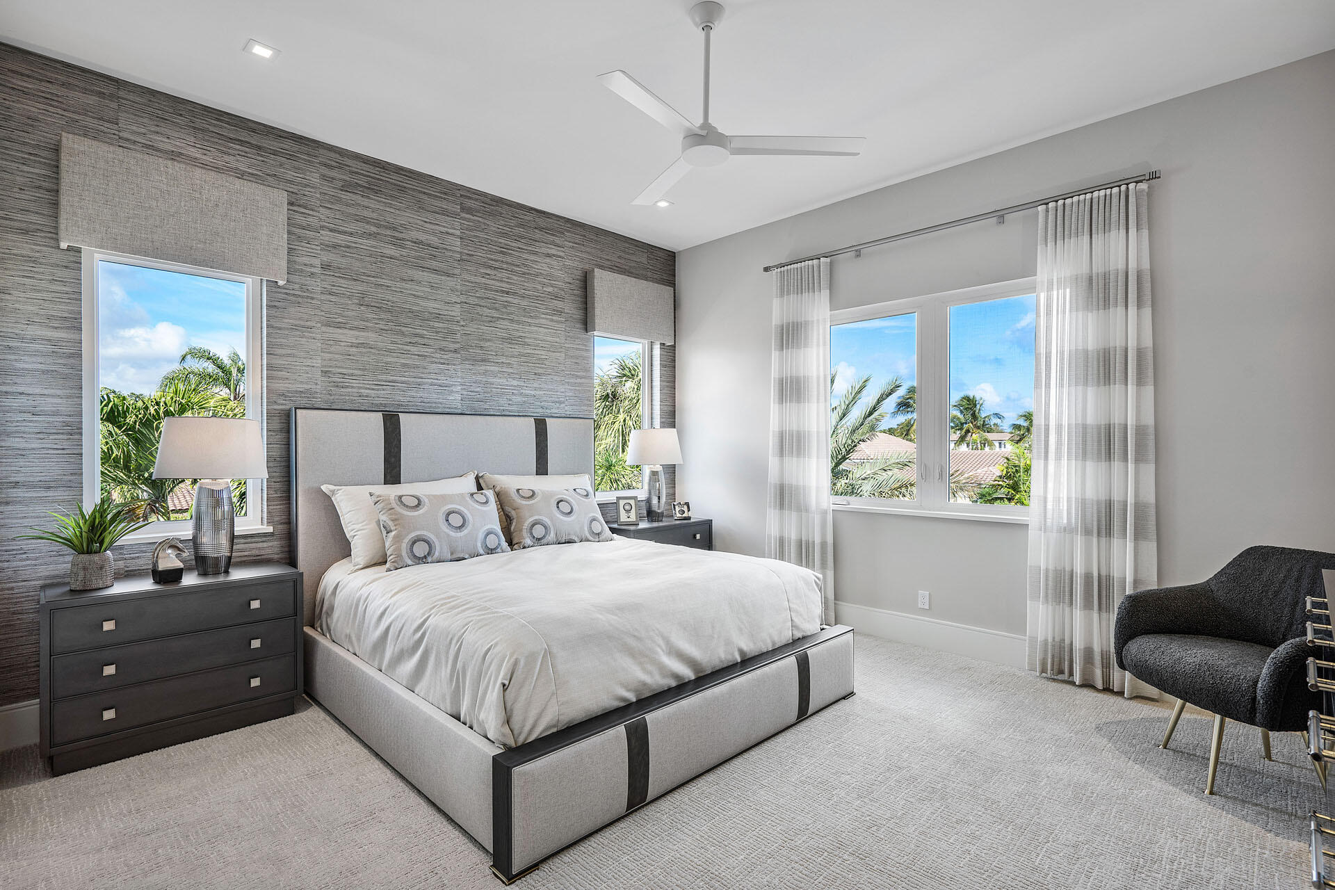 ROYAL PALM YACHT & COUNTR - Residential