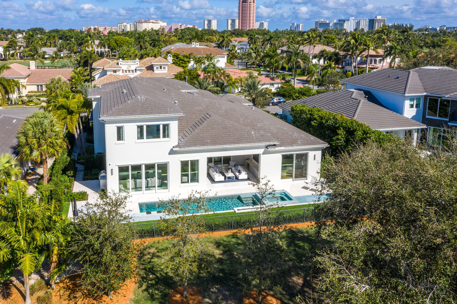 ROYAL PALM YACHT & COUNTR - Residential