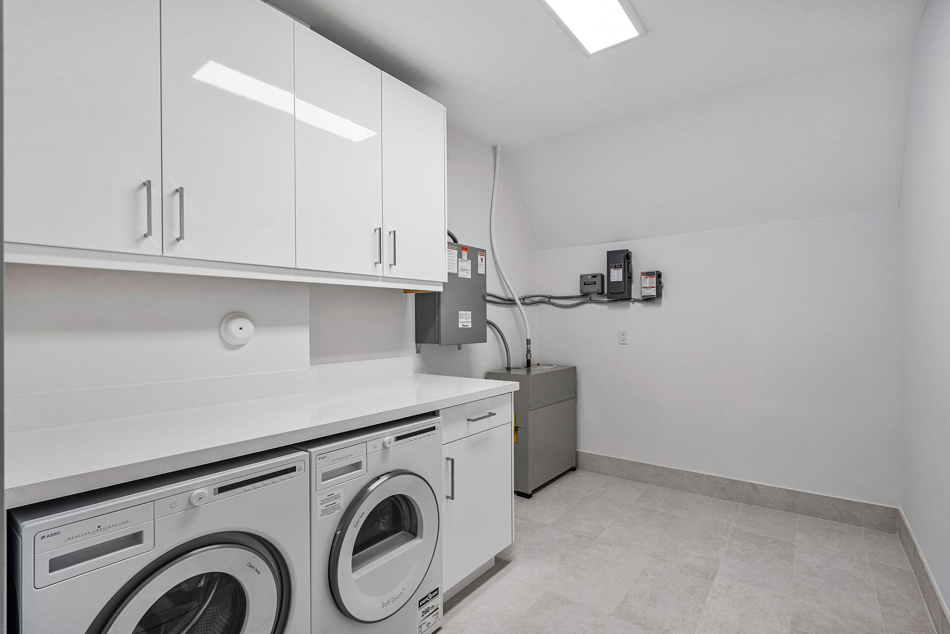 ROYAL PALM YACHT & COUNTR - Residential