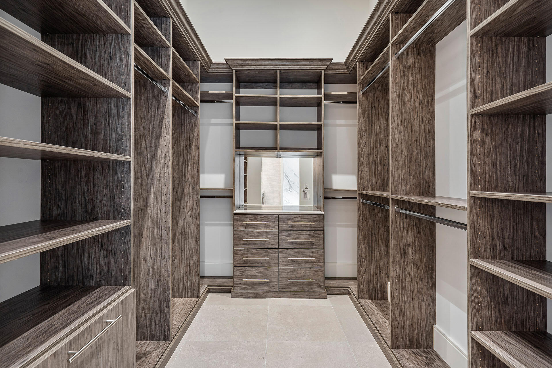 ROYAL PALM YACHT & COUNTR - Residential