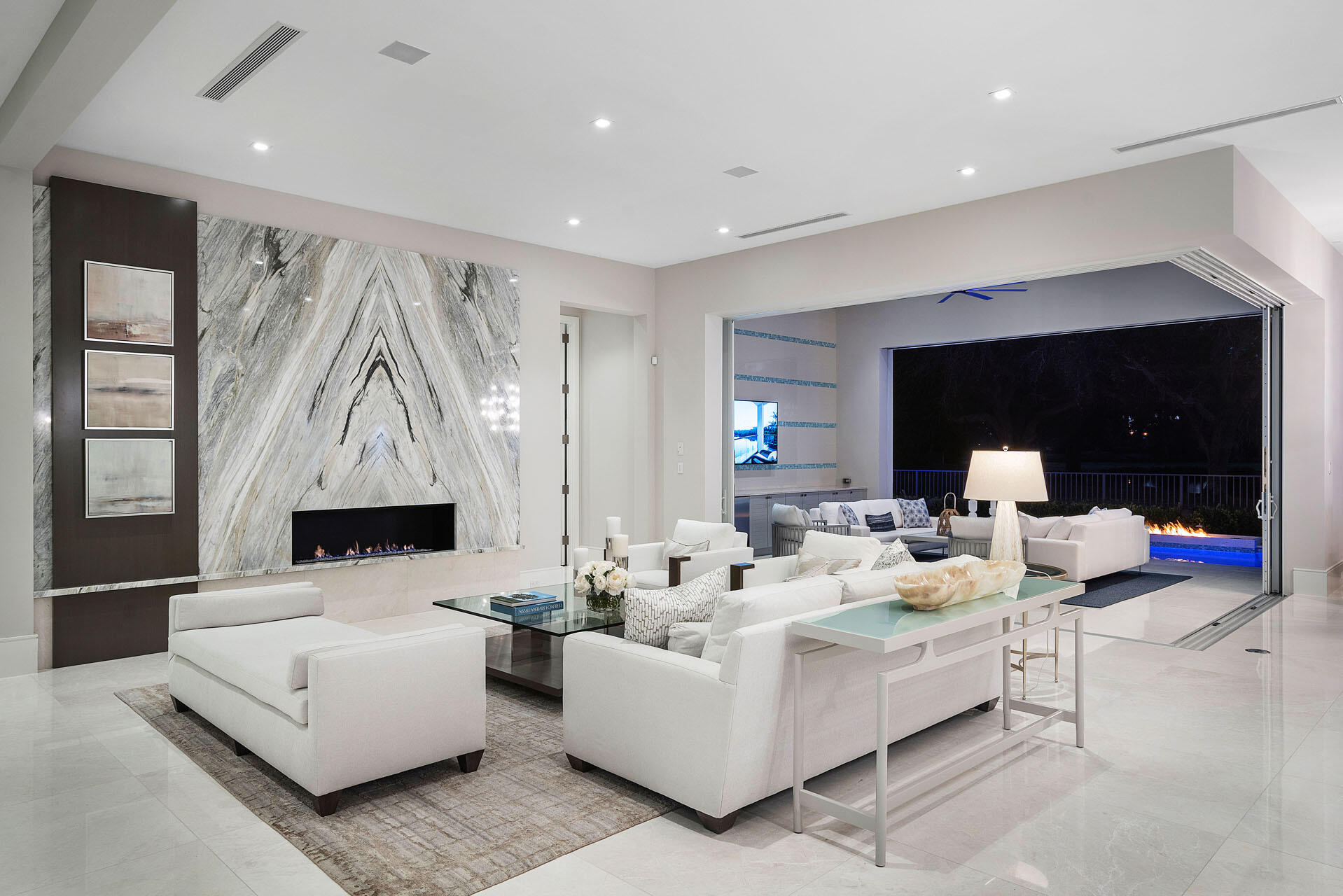 ROYAL PALM YACHT & COUNTR - Residential