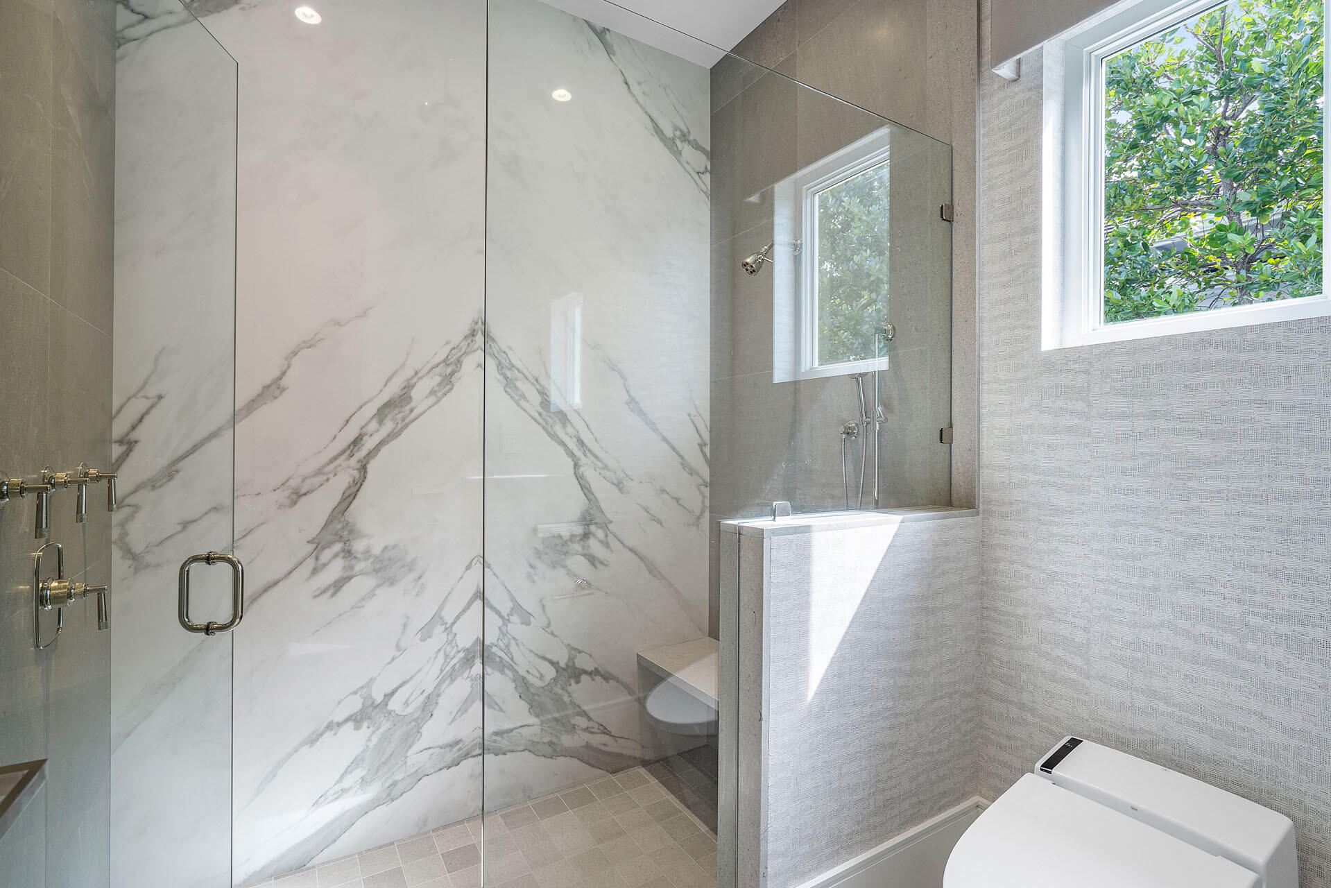 ROYAL PALM YACHT & COUNTR - Residential