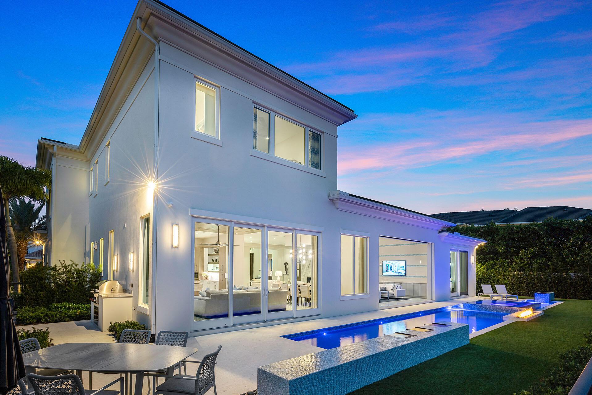 ROYAL PALM YACHT & COUNTR - Residential