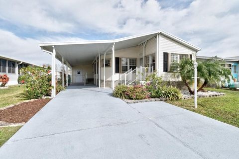 A home in Barefoot Bay