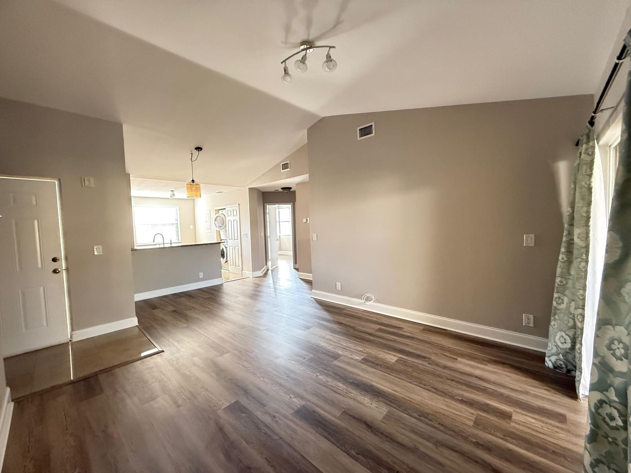 Grand Oasis Condo - Residential Lease