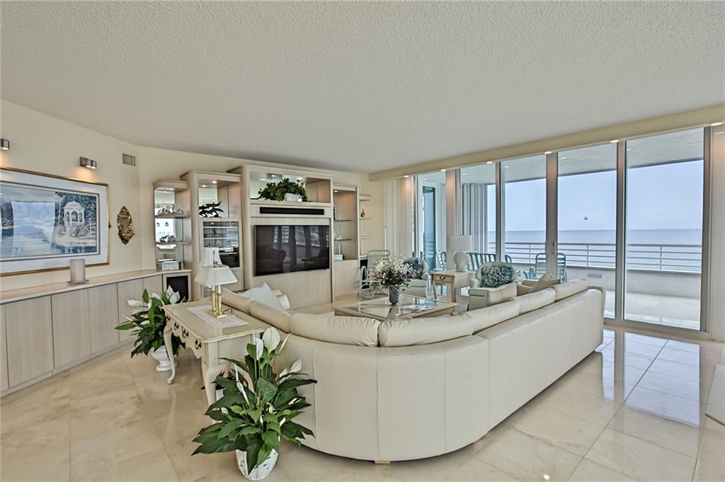 Cristelle - Residential