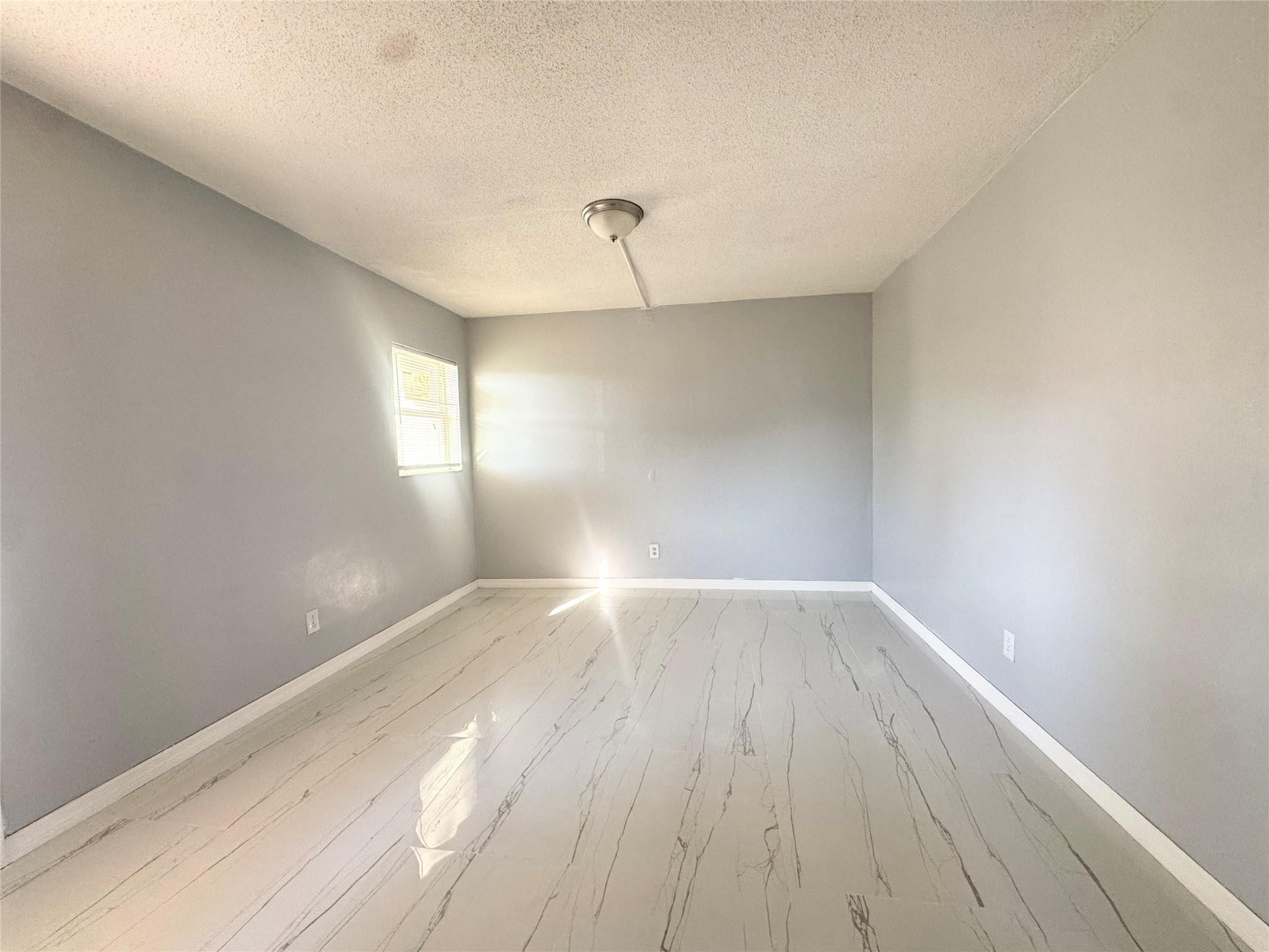 FLORAL PARK VILLAS CONDO - Residential