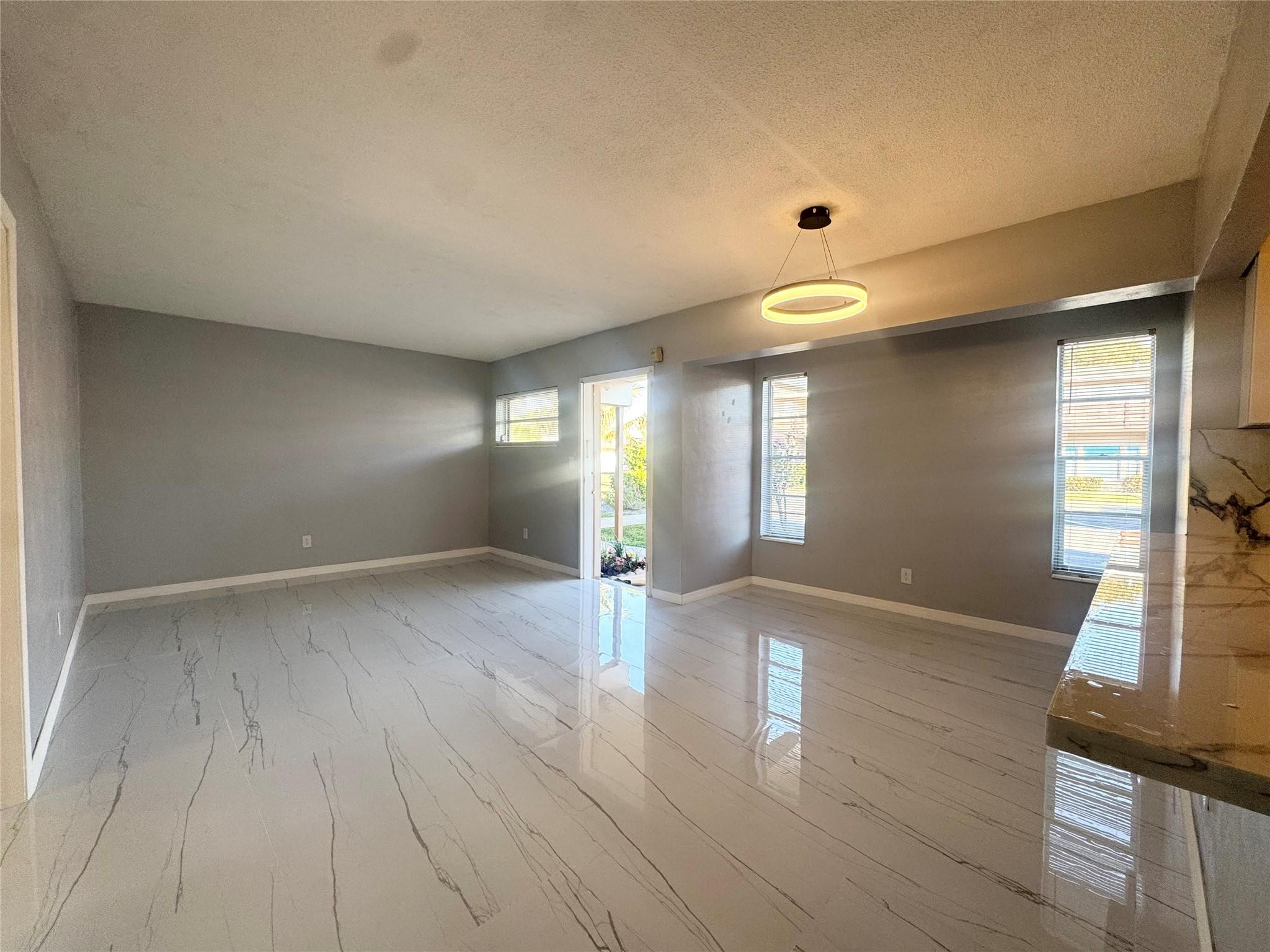 FLORAL PARK VILLAS CONDO - Residential