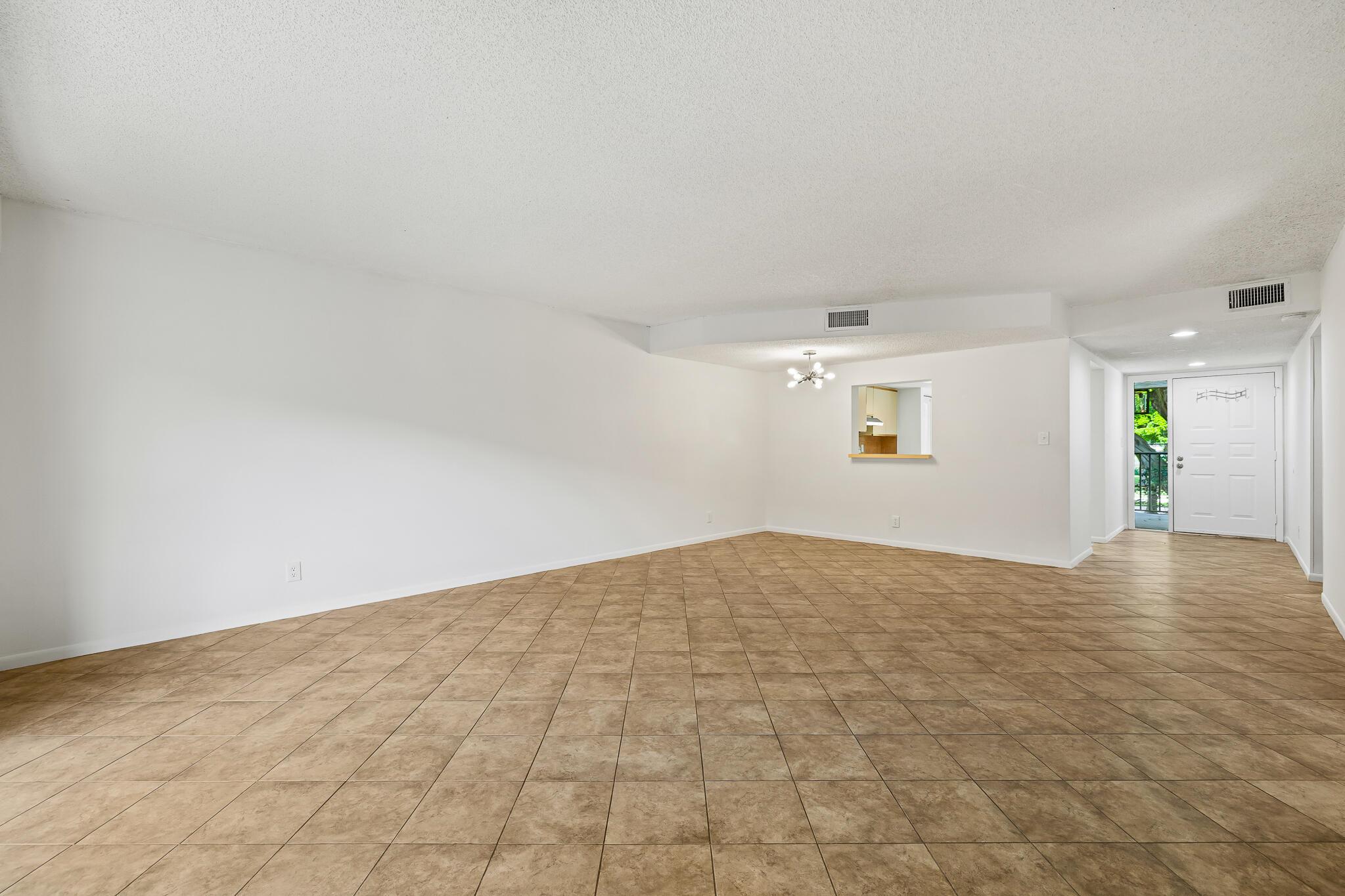 3100 Deer Creek Country Club Boulevard 206