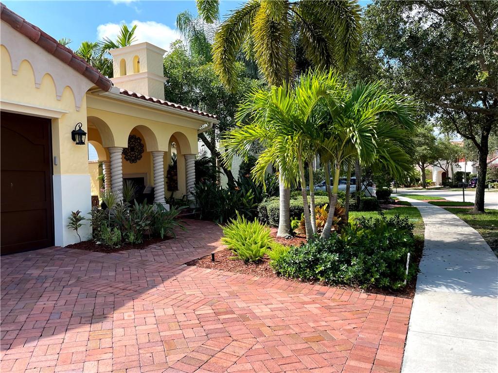 Parkland Golf & Country C - Residential Lease