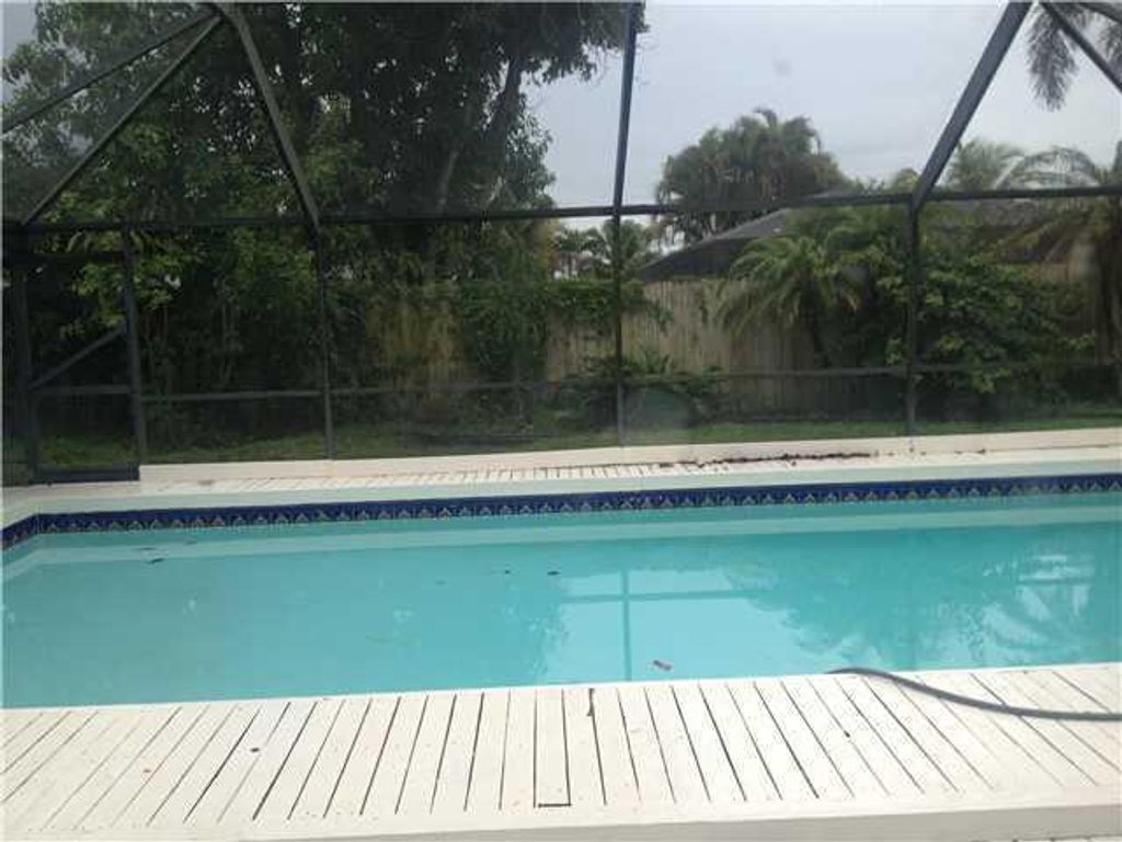 Photo of 9618 Saddlebrook Drive, Boca Raton, FL 33496 (MLS # B26004539)